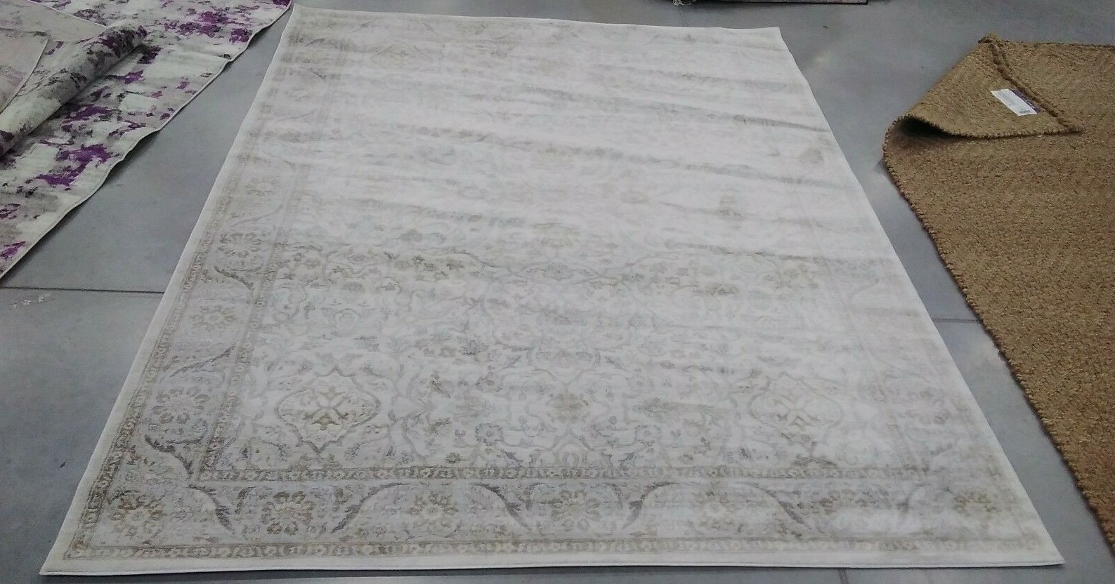 CREAM / BEIGE 6′-7″ X 9′ Loose Threads Rug, Reduced Price 1172709439 ISA912A-7