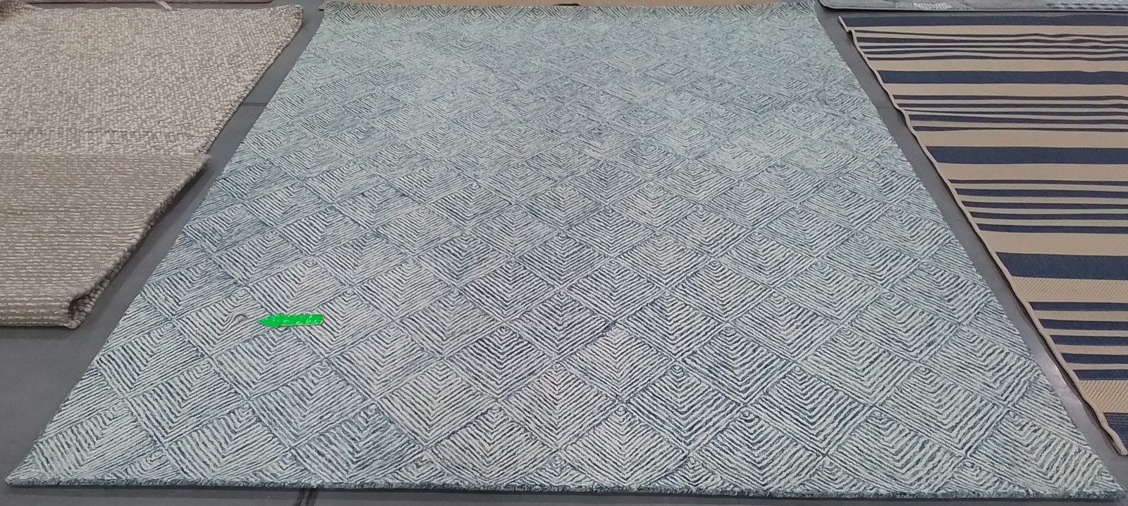 BLUE / IVORY 8′-0″ x 10′-0″ Hole in Rug, Reduced Price 1172800793 ABT428M-8