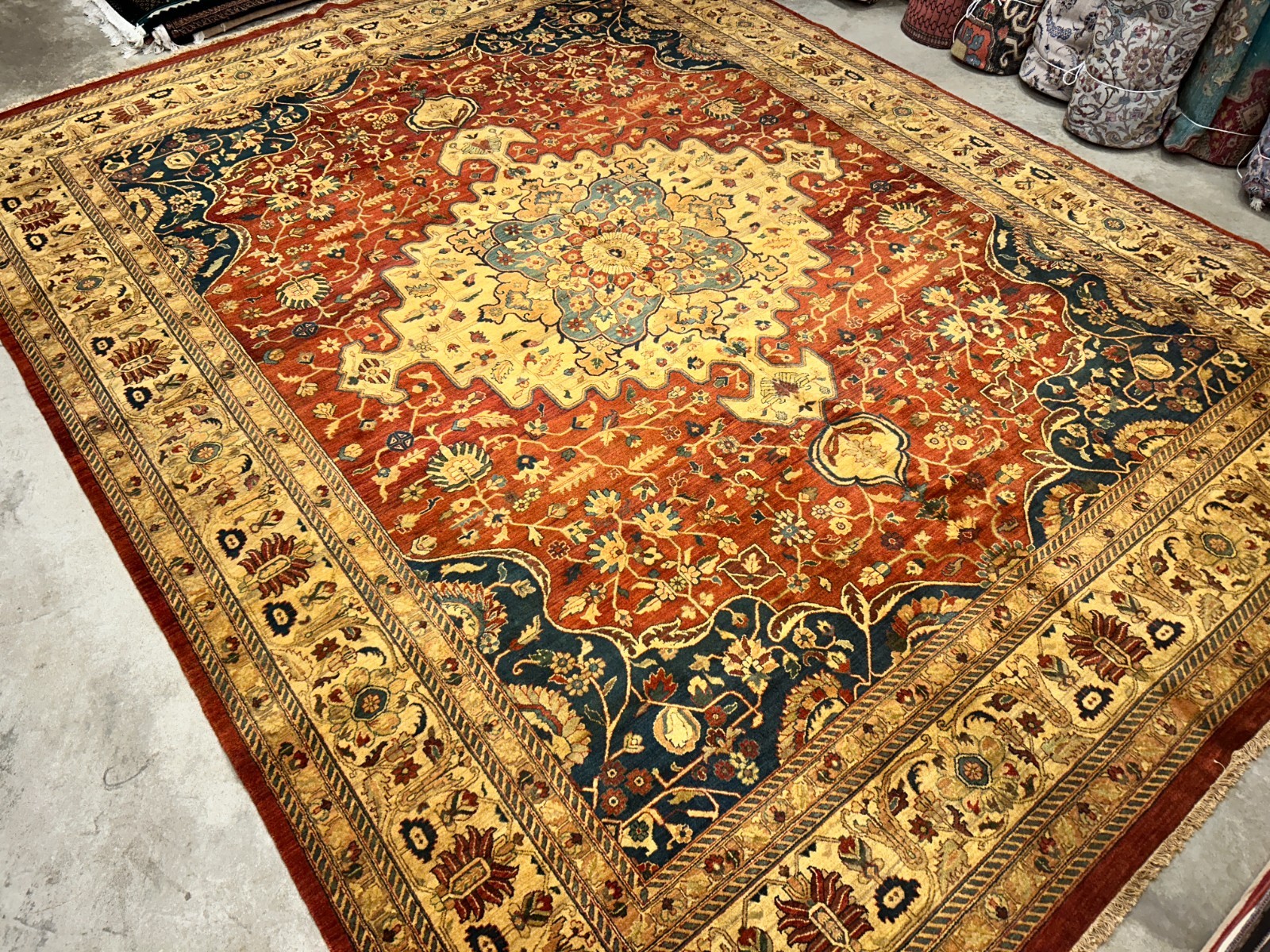 11’11″x15’5″ Hand-Knotted 100% Wool Pile Herize Area Rug – Carpet