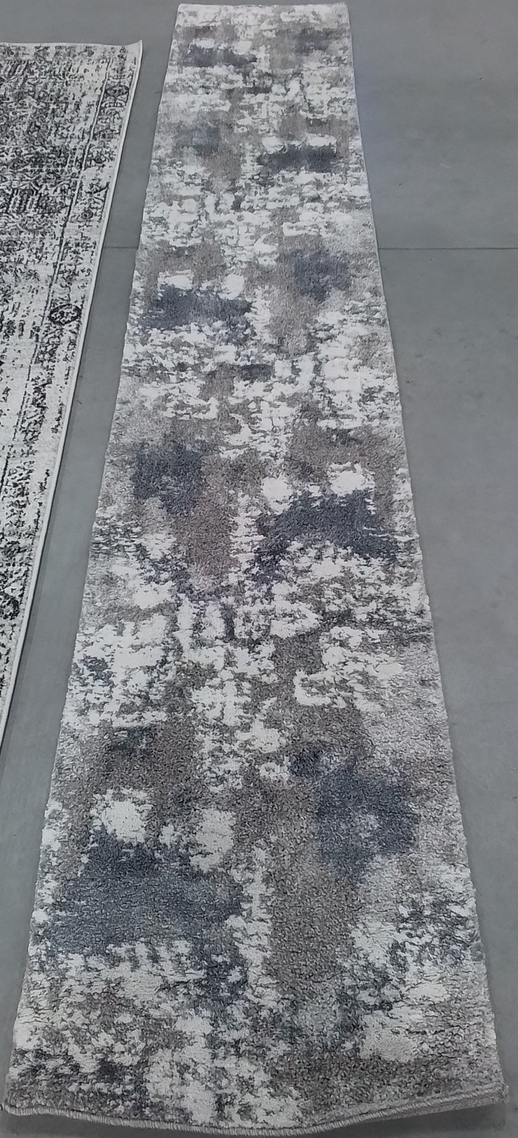 GREY / BLUE 2′-0″ x 11′-0″ Flaw in Rug, Reduced Price 1172801926 CTY339F-211