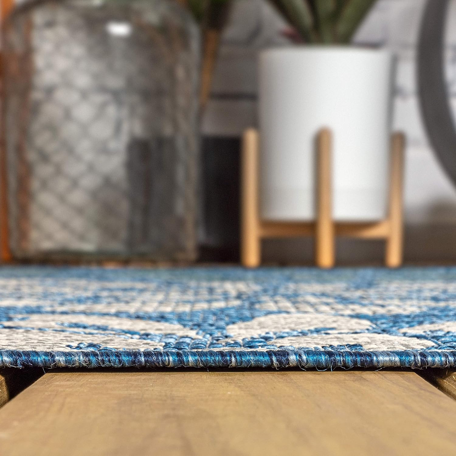 Floral Textured Weave Indoor Outdoor Area Rug 5X8 Navy/Aqua, Zinnia Modern for B