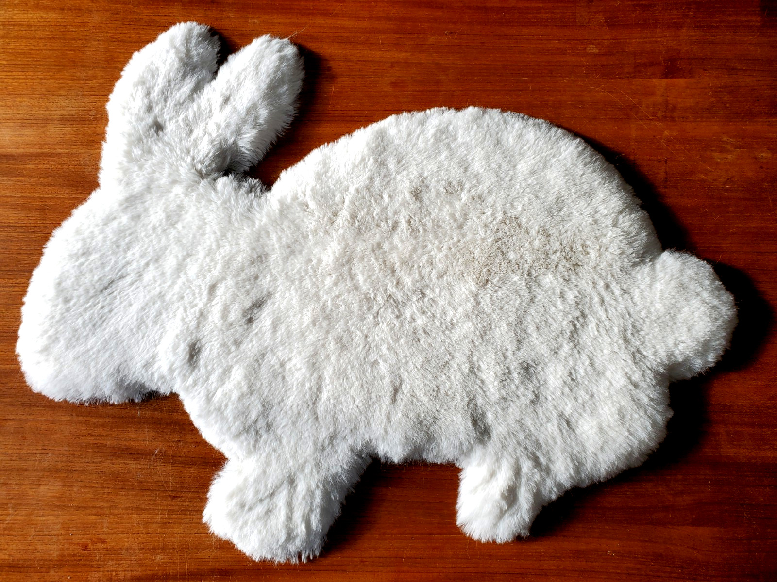 Mon Chateau Faux Fur bunny Rug Luxury Collection Luxe 38×28 white Plush
