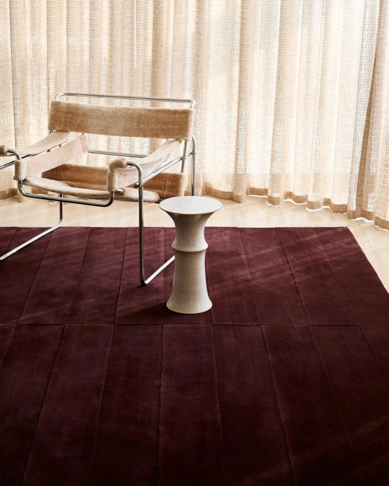 Hand-Tufted Burgundy Wool Area Rug: Modern Wine Red Area Rug Handmade Carpet
