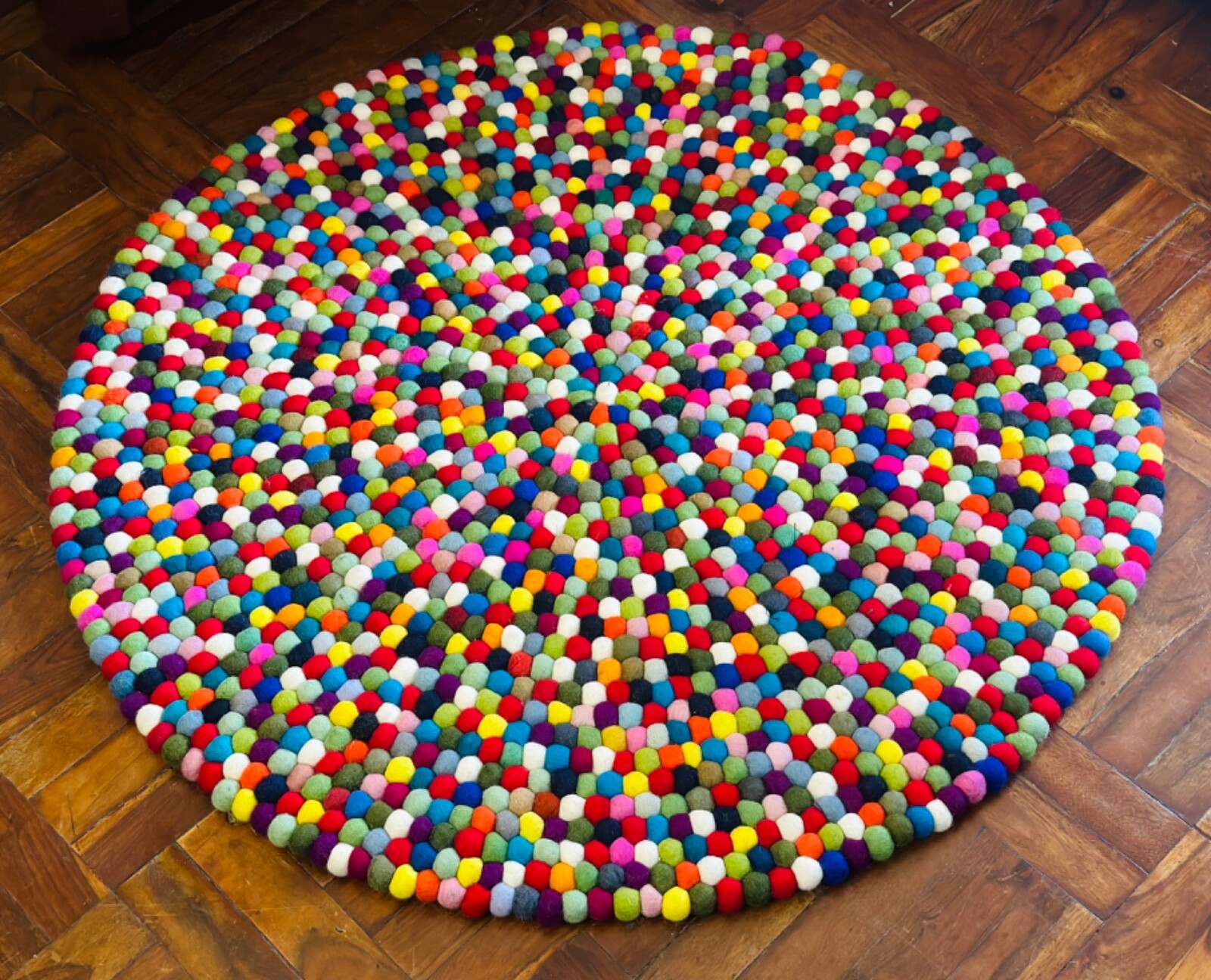 100cm Multi-Colored Felt Balls Rug Carpet, 100% Natural NewZealand Wool Area Rug
