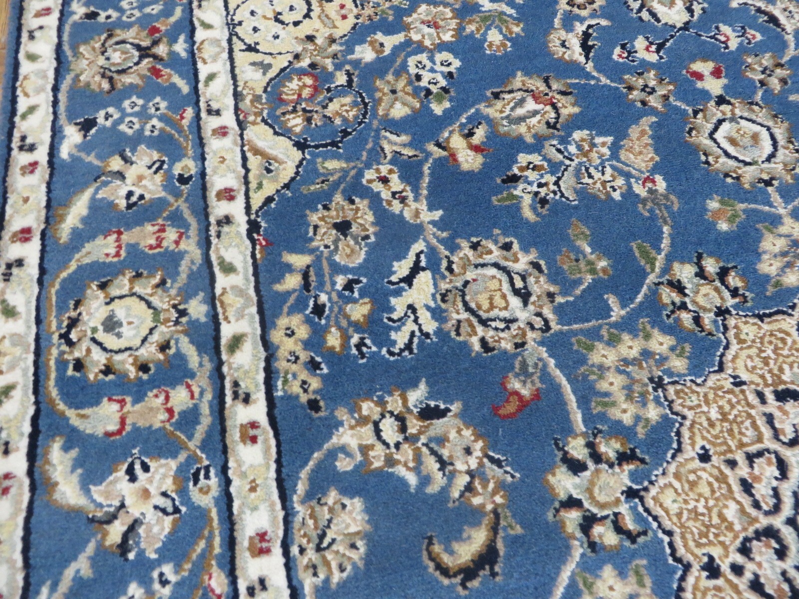4’1 x 6’2 Hand Knotted Blue Fine Nain With Silk Oriental Rug G14757