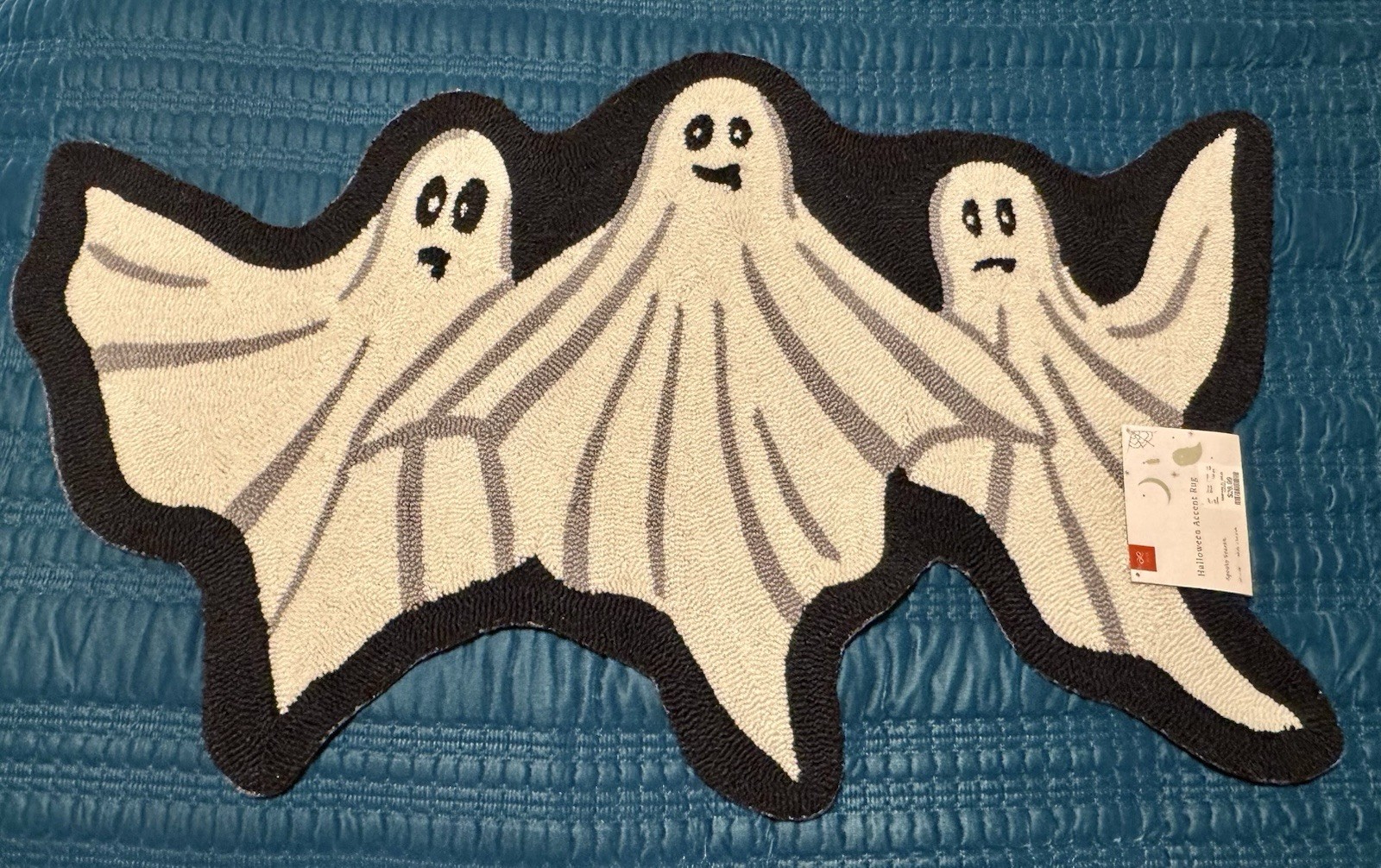 NWT Loloi Spooky Season Halloween Triple Ghost Accent Rug 27×45