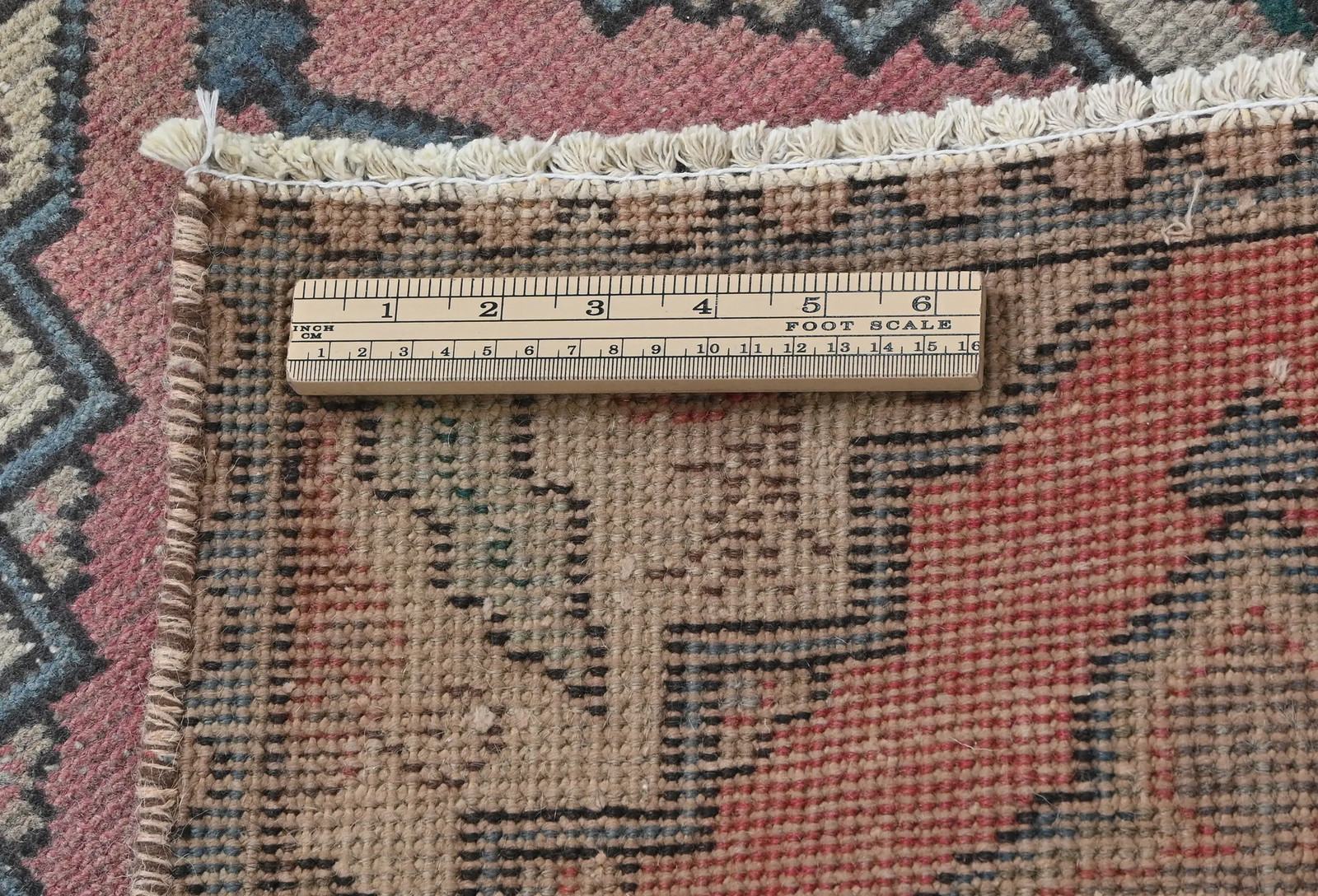 1’7X2’7 ft Semi-Antique Distressed Oriental Rug Muted Red Floral Design Carpet