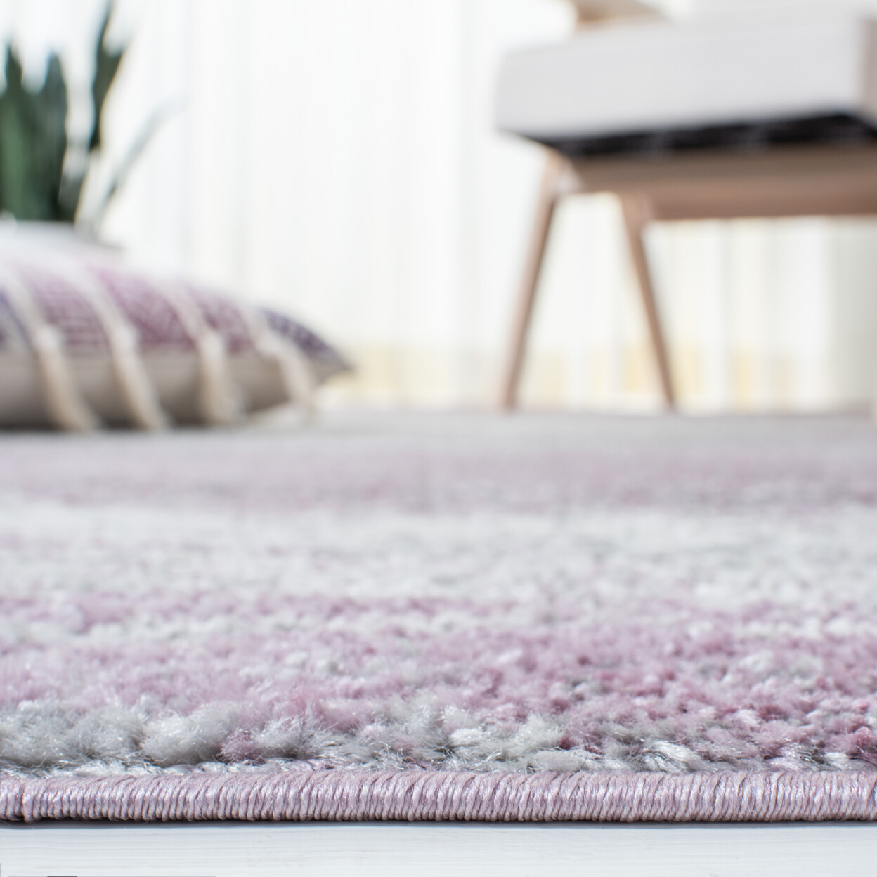 SAFAVIEH Adirondack Collection ADR112V Grey / Purple Rug