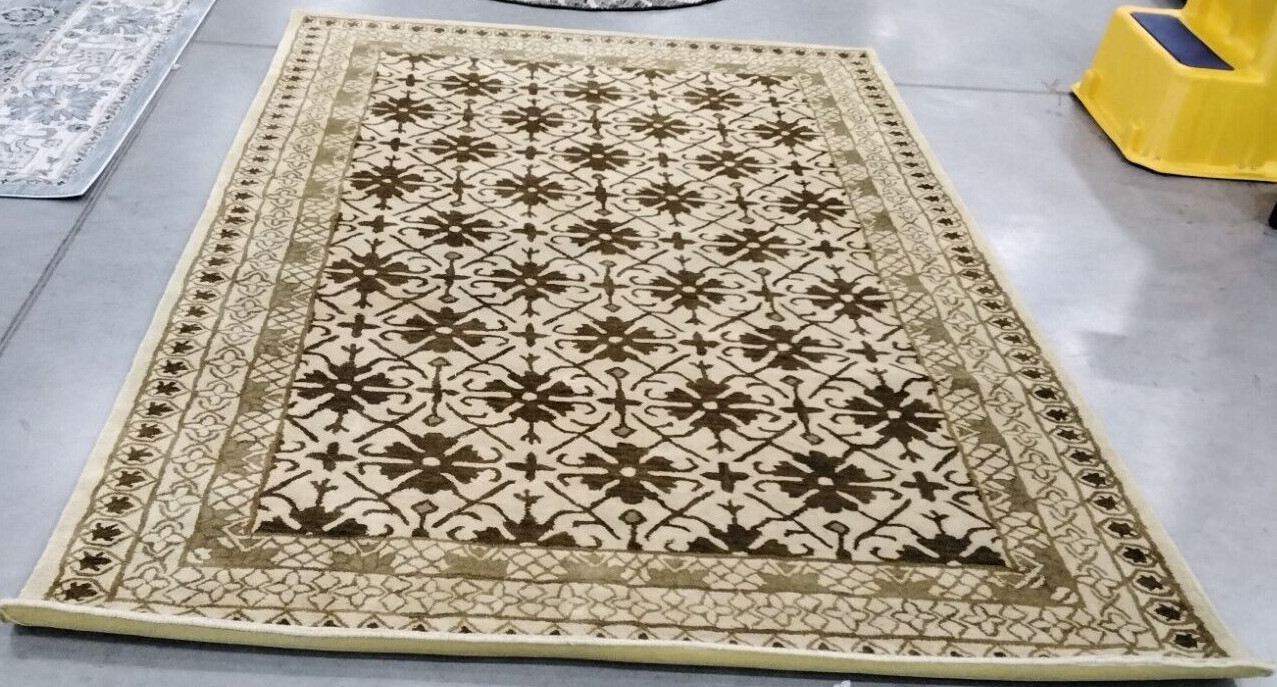 ASSORTED 6′ X 9′ Back Stain Rug, Reduced Price 1172726822 CL303T-6