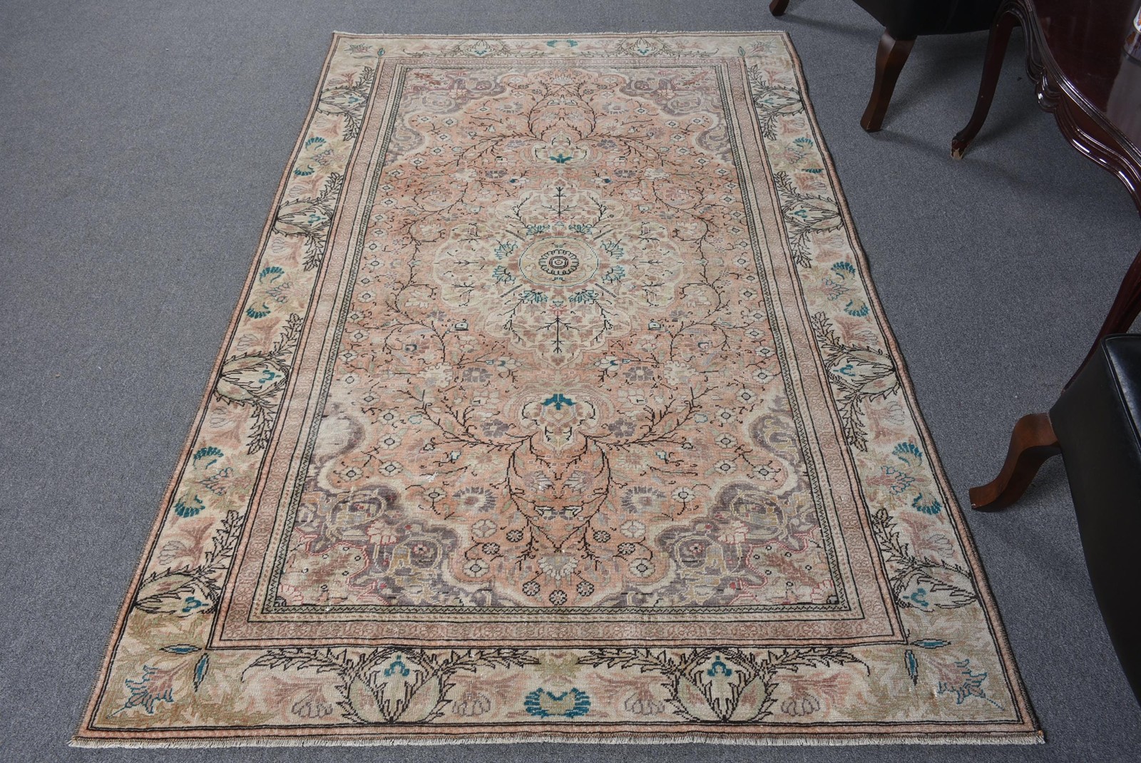 Vintage Turkish Area Rug 4,4×6,8 ft, Brown Wool Rug