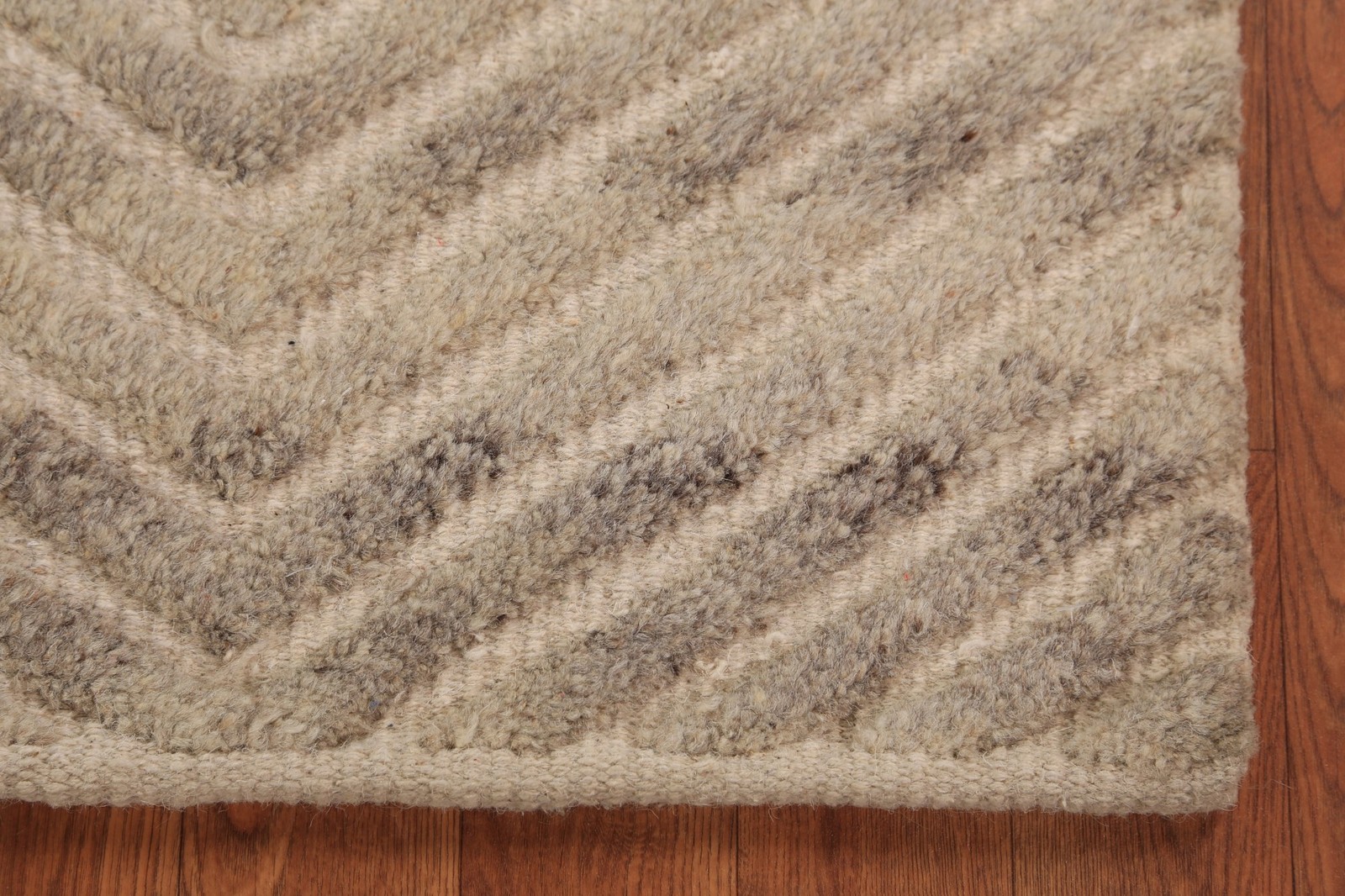 Moroccan Oriental Accent Rug 2×3 Ft Hand-Knotted Chevron Style Wool Carpet