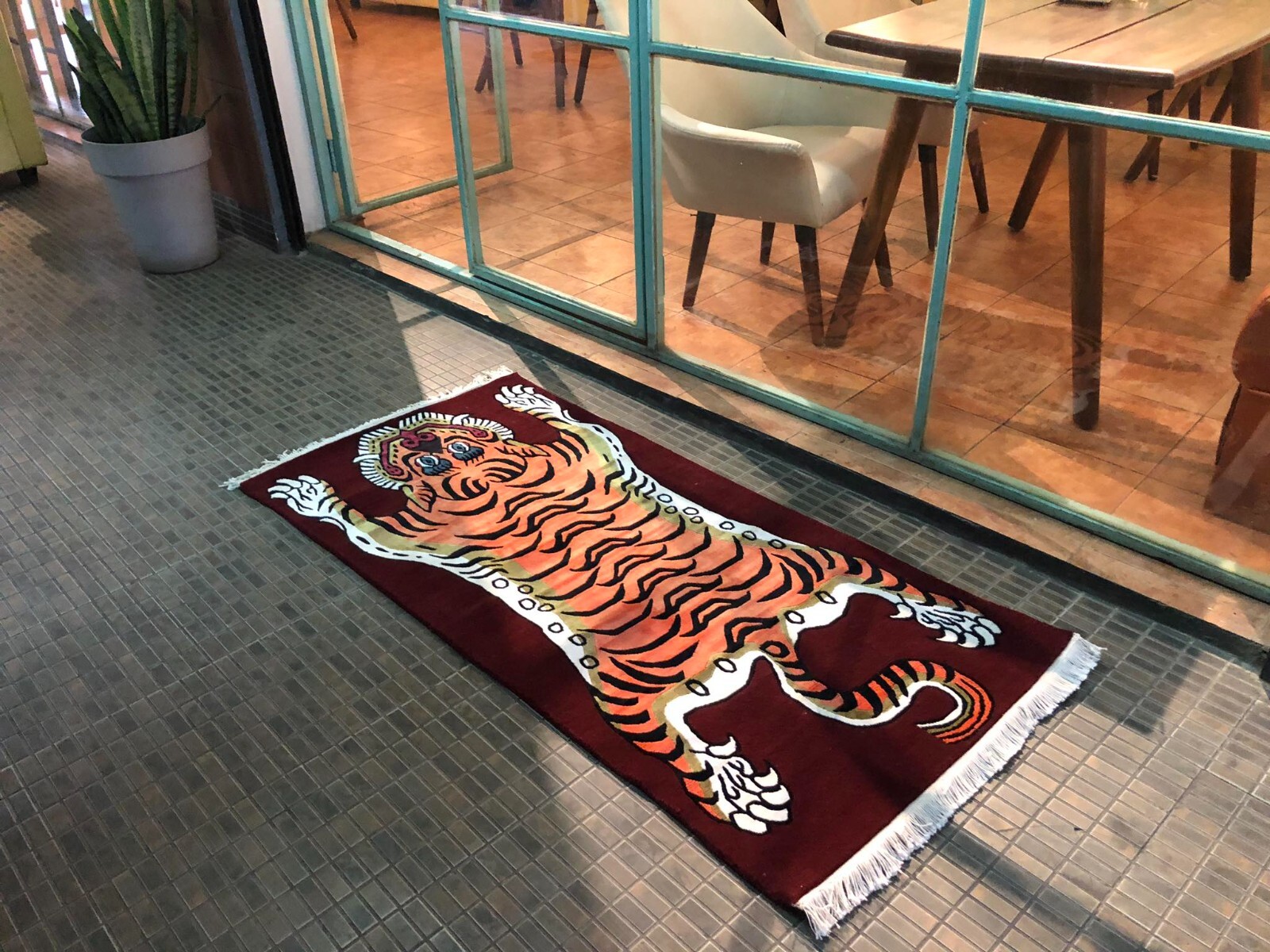 Hand knotted Tibetan Tiger orange Medium silk and wool rug ( 70 cm × 140 cm )