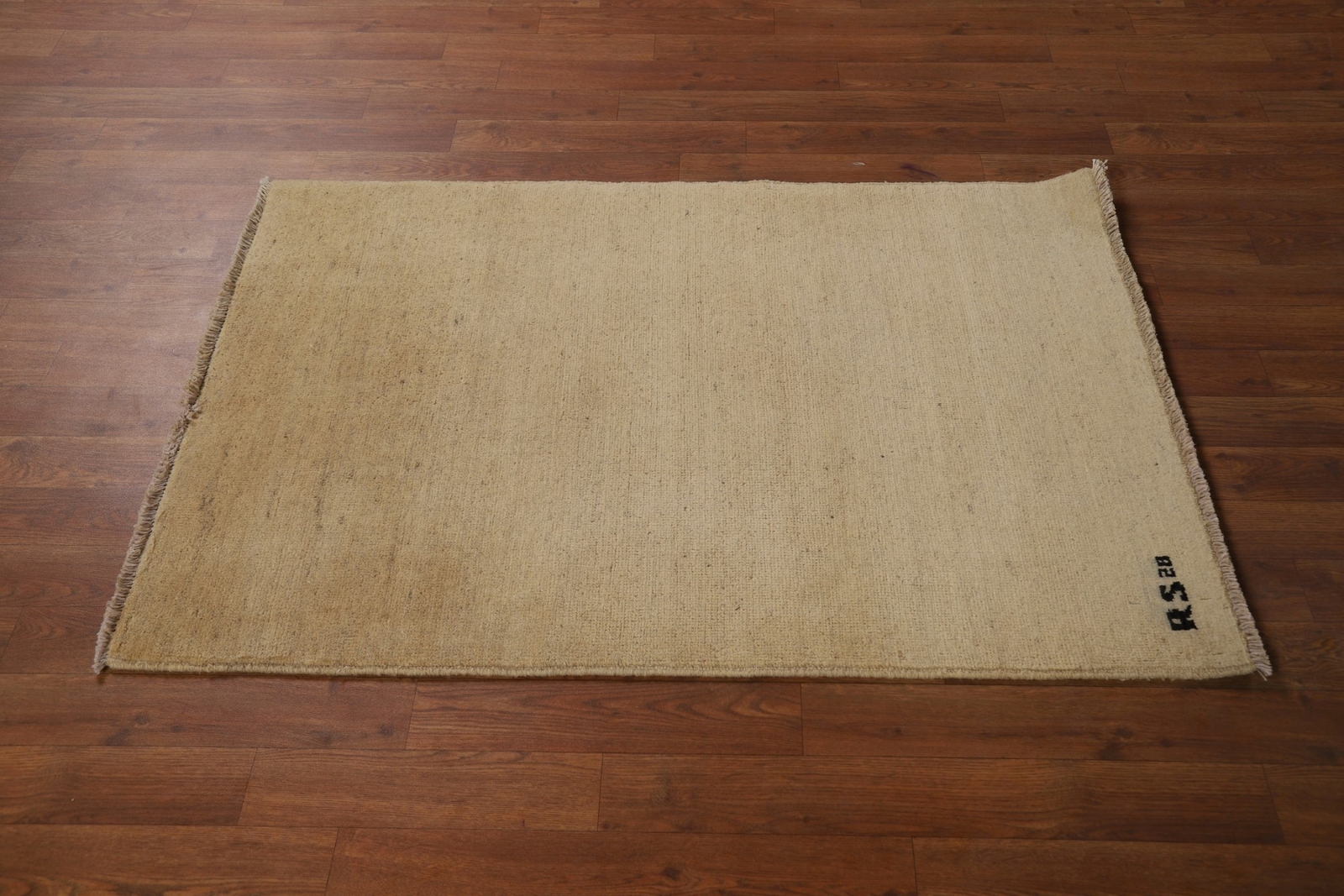 Luxurious Gabbeh Solid Design Wool Modern Accent Rug – Brand New 3×4 ft