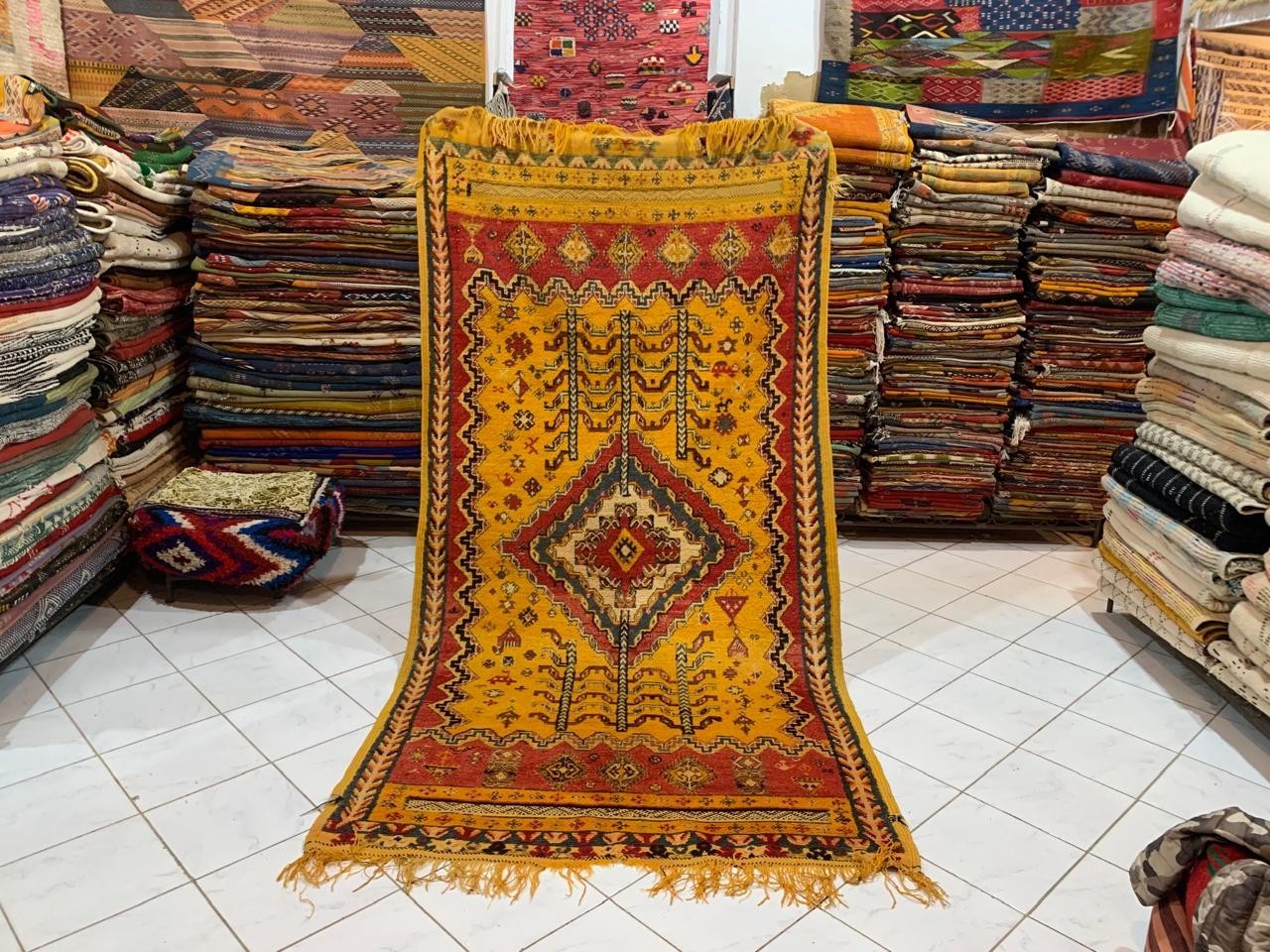 Large Berber Handmade Moroccan Rug Wool Area Rug For Living Room Carpet.