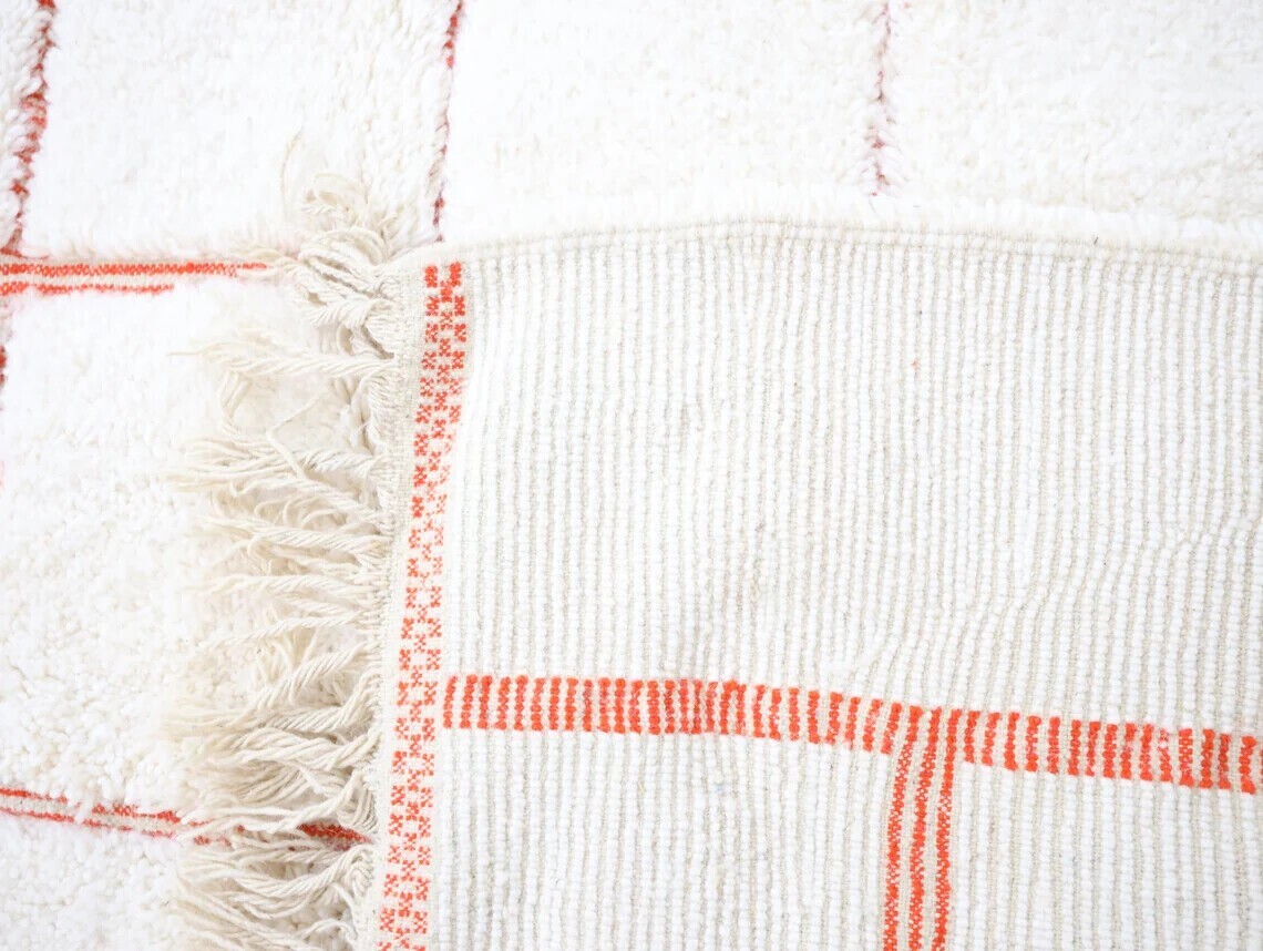 its Trending Hand med Moroccan rug Hand knotted, Beni Ourain rug, 100% soft wool