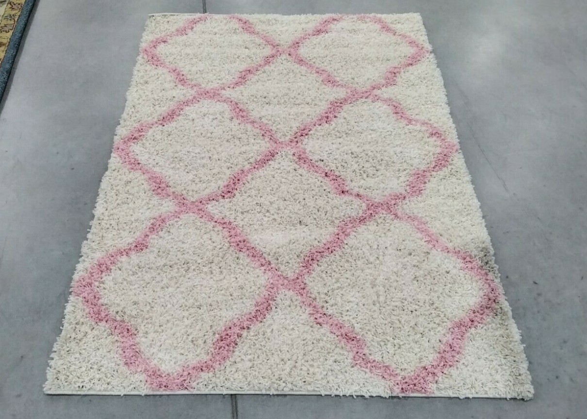 IVORY / LIGHT PINK 4′ X 6′ Stained Rug, Reduced Price 1172705776 SGD257P-4