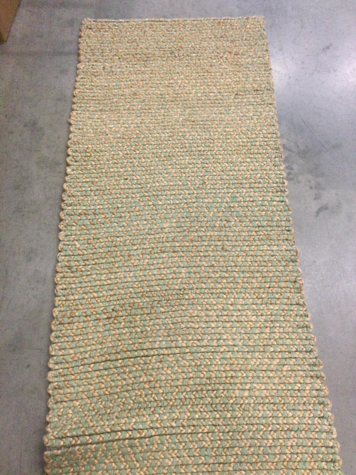 NATURAL / GREEN 2′-6″ X 12′ Flaw in Rug, Reduced Price 1172654669 NF453A-212