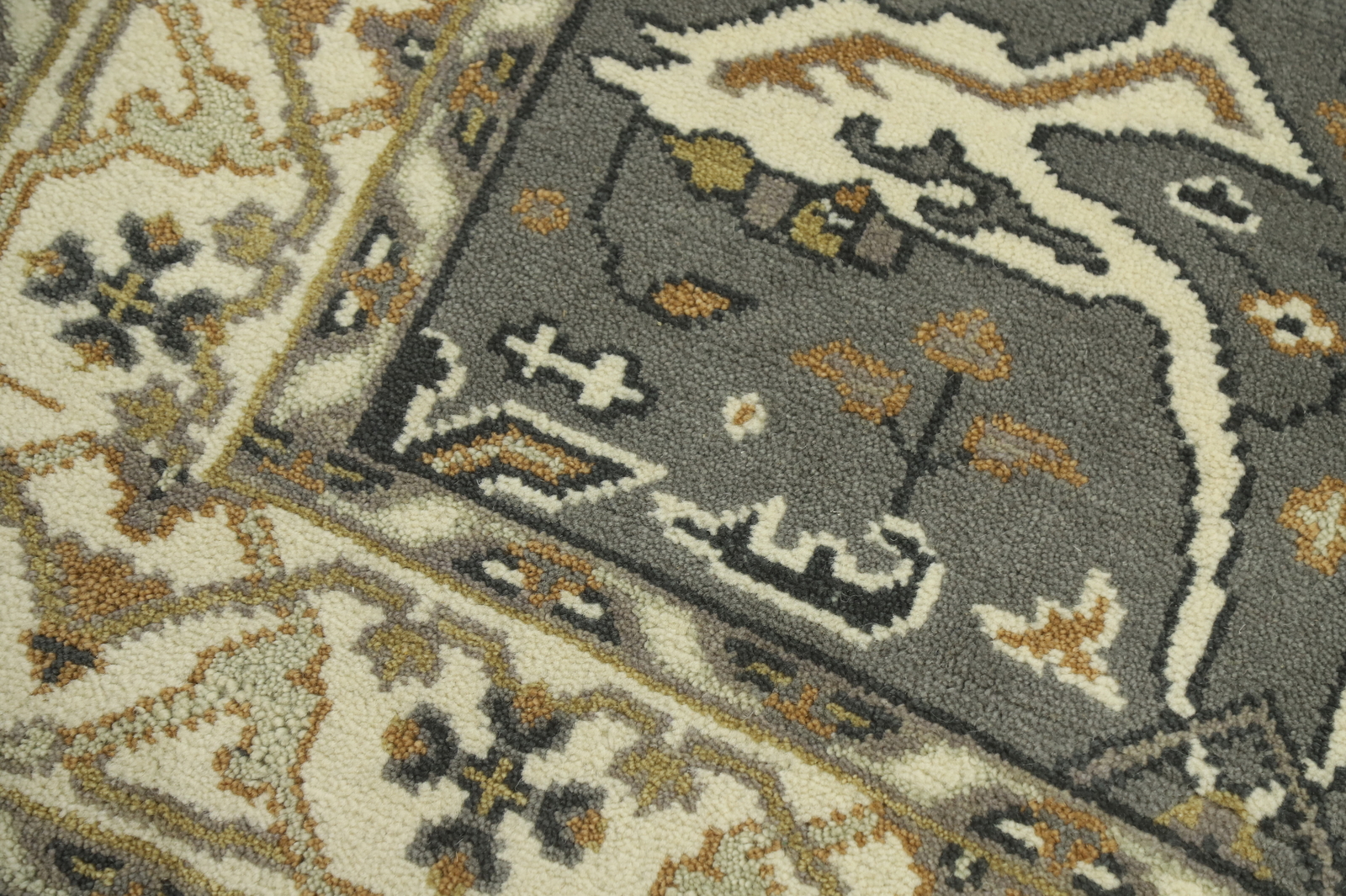 Traditional Oushak Indian Accent Rug Hand-Knotted Gray Carpet 4×6 ft