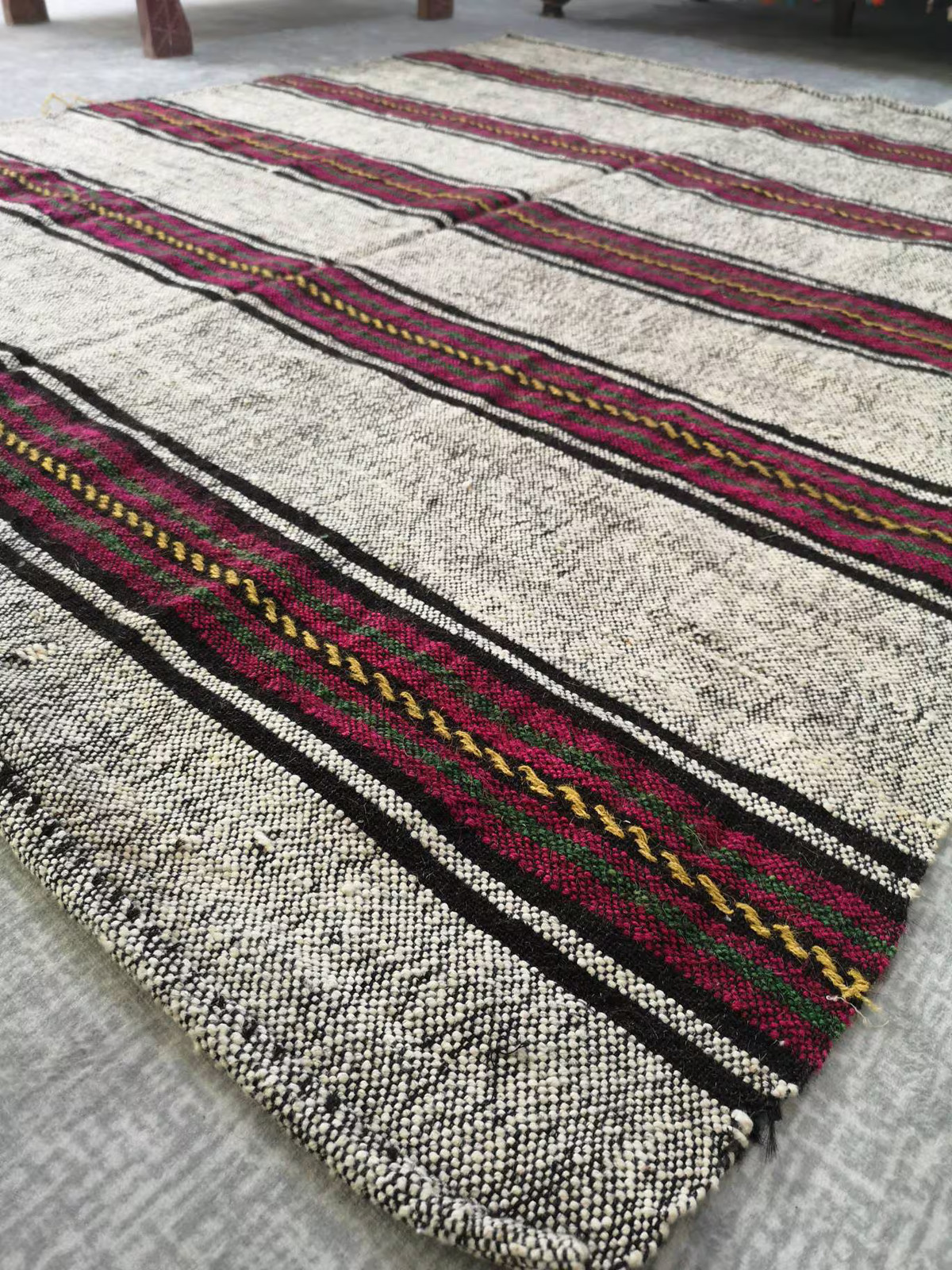 Vintage Turkish Kilim Area Rug, White Bristle, 5.1 x 6.2 ft