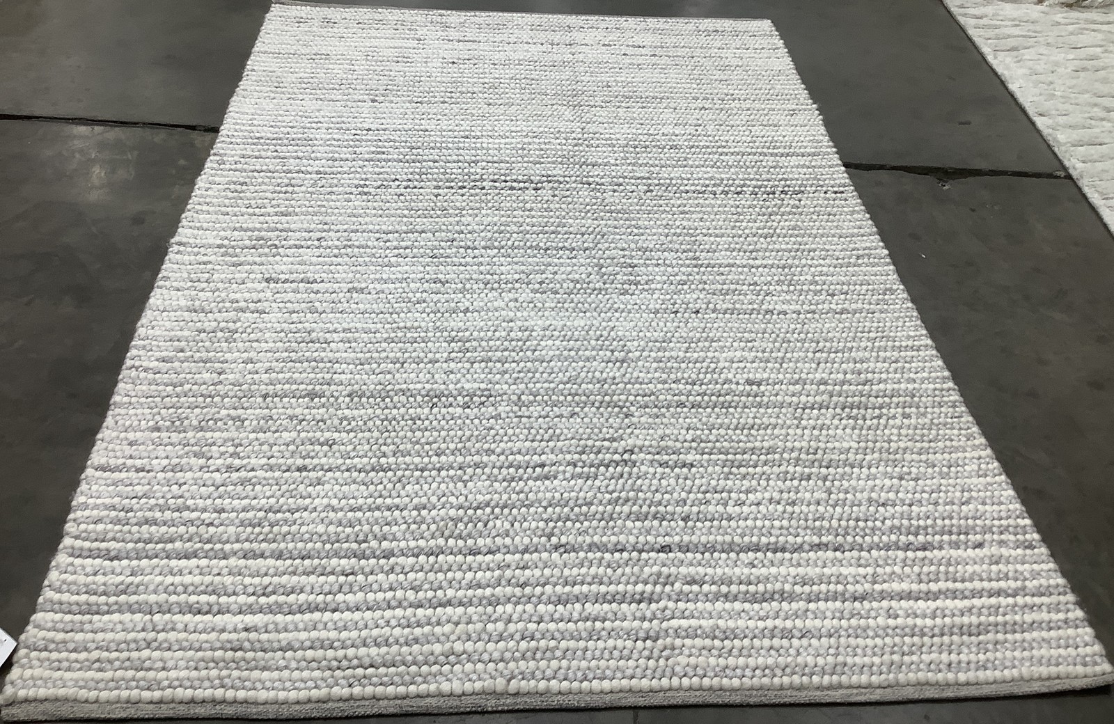 IVORY / GREY 6′-0″ x 9′-0″ Flaw in Rug, Reduced Price 1172682786 NAT220F-6