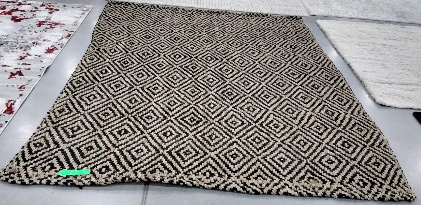 NATURAL / BLACK 8′ X 10′ Broken Thread Rug, Reduced Price 1172740344 NF181C-8