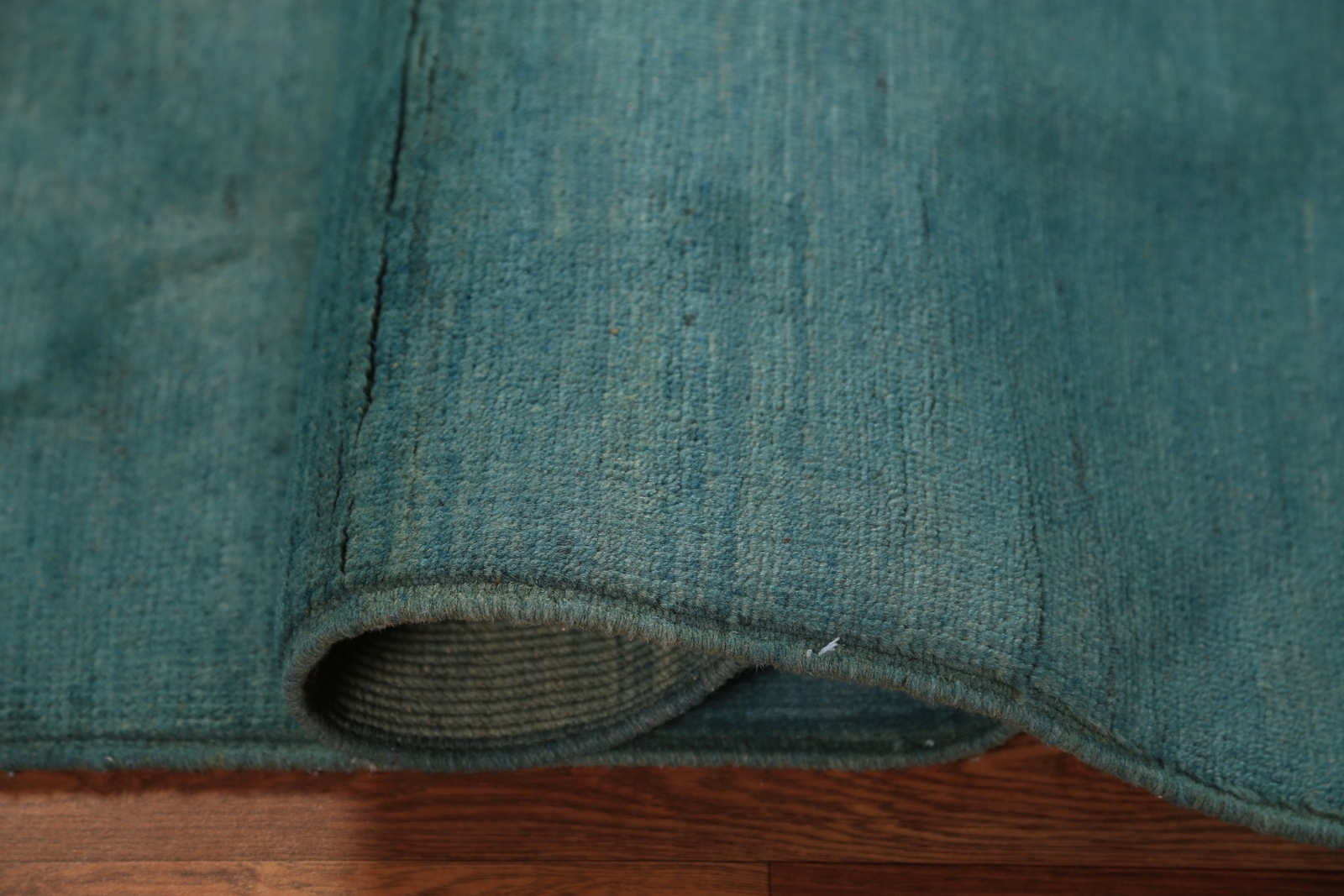 Versatile Gabbeh Solid Design Blue Wool Modern Foyer Rug Ideal for Any Room 4×6