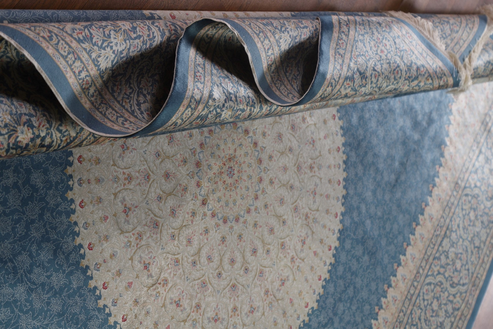 Blue/ Ivory Silk Floral Traditional Oriental Rug 6×9 ft for Living Room Dining