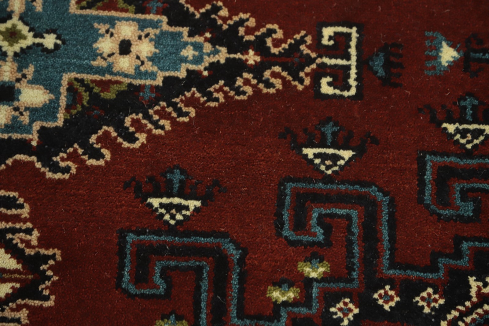 Geometric Red/ Green Room Size Area Rug Wool Hand-knotted Tribal Carpet 5×8