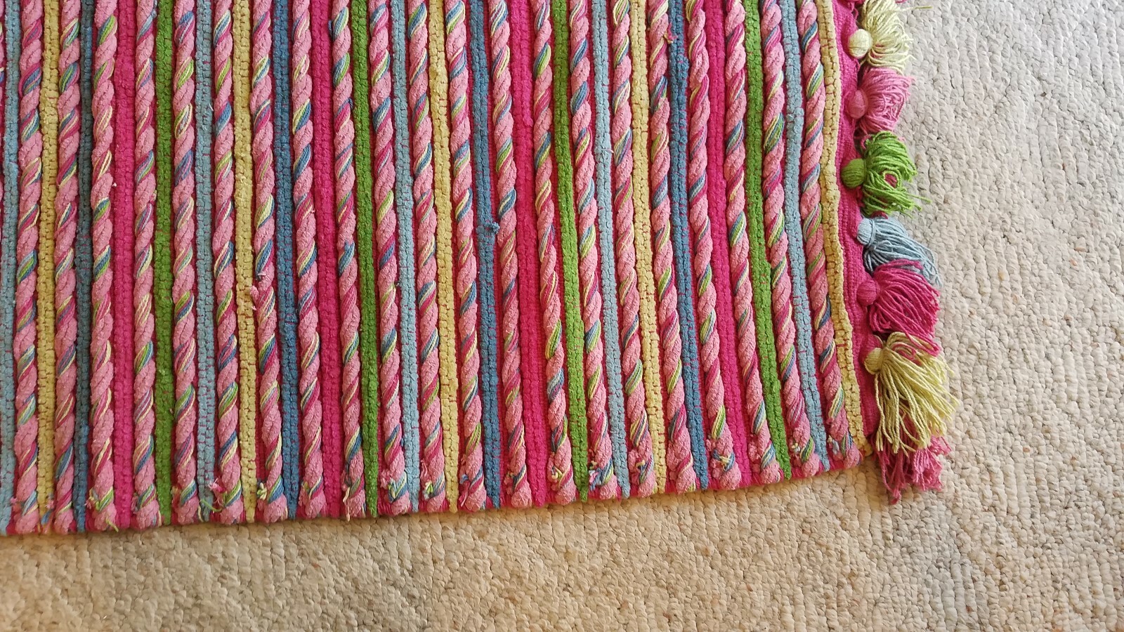 RUGWEAR Throw Rug Cotton Fruit Punch 27″ x 45″ Colorful Handcrafted AM TEXTILES