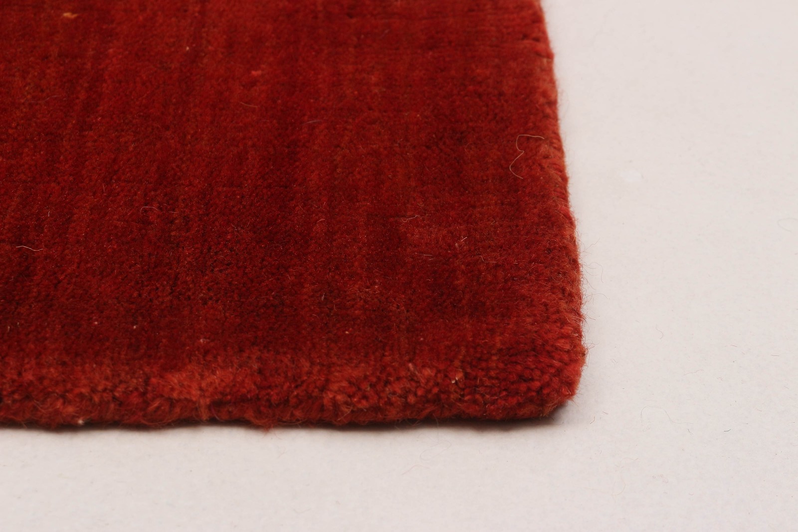 Traditional Hand loomed Oriental Carpet 4’6″ x 6’4″ Wool Area Rug