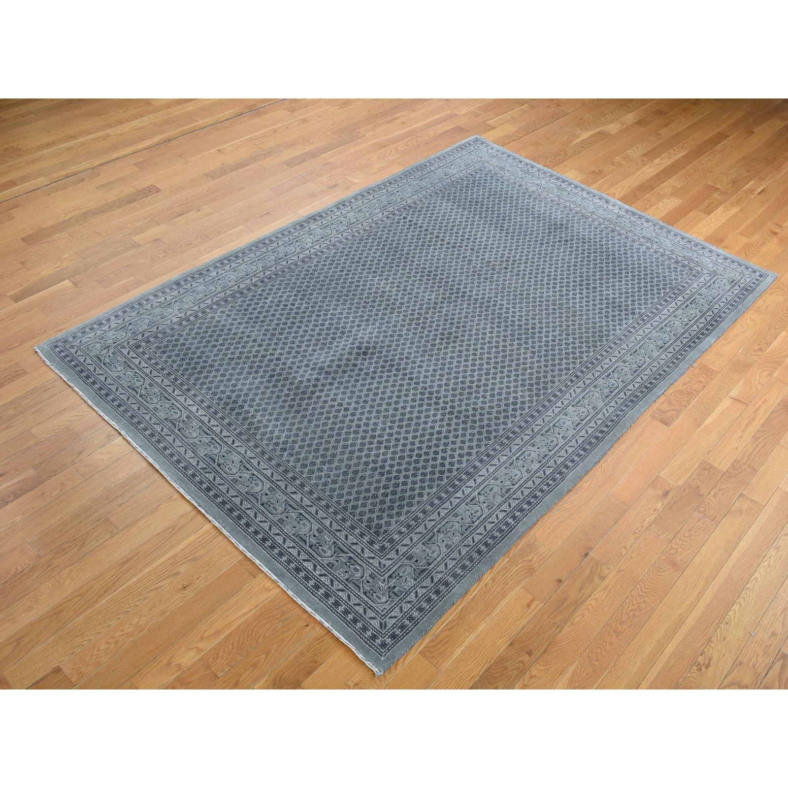 6’x9′ Battleship Gray, Saroogh Mir, Wool and Silk, Hand Knotted, Rug R80974