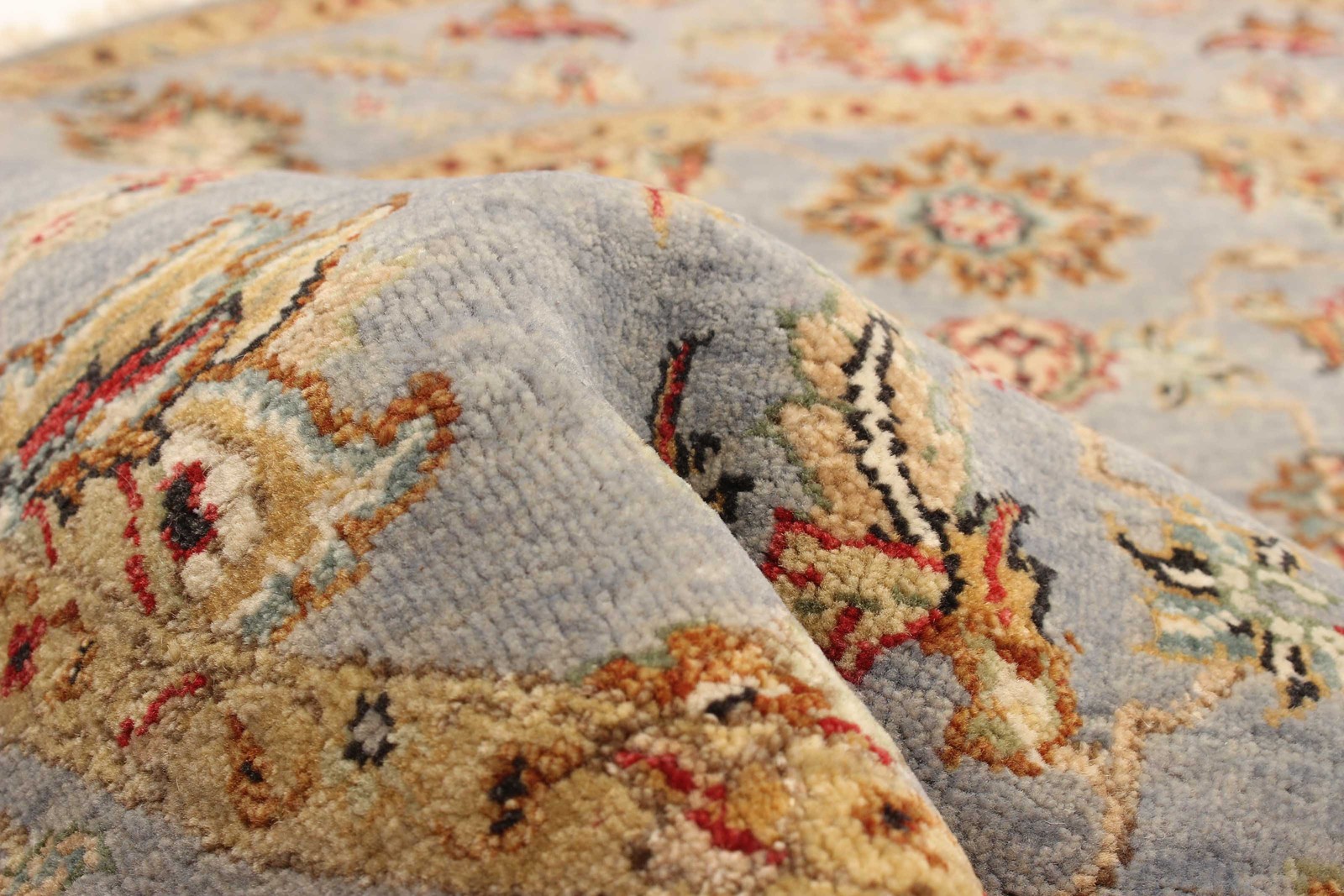 Vintage Hand-Knotted Area Rug 3’11” x 3’11” Traditional Oriental Wool Carpet