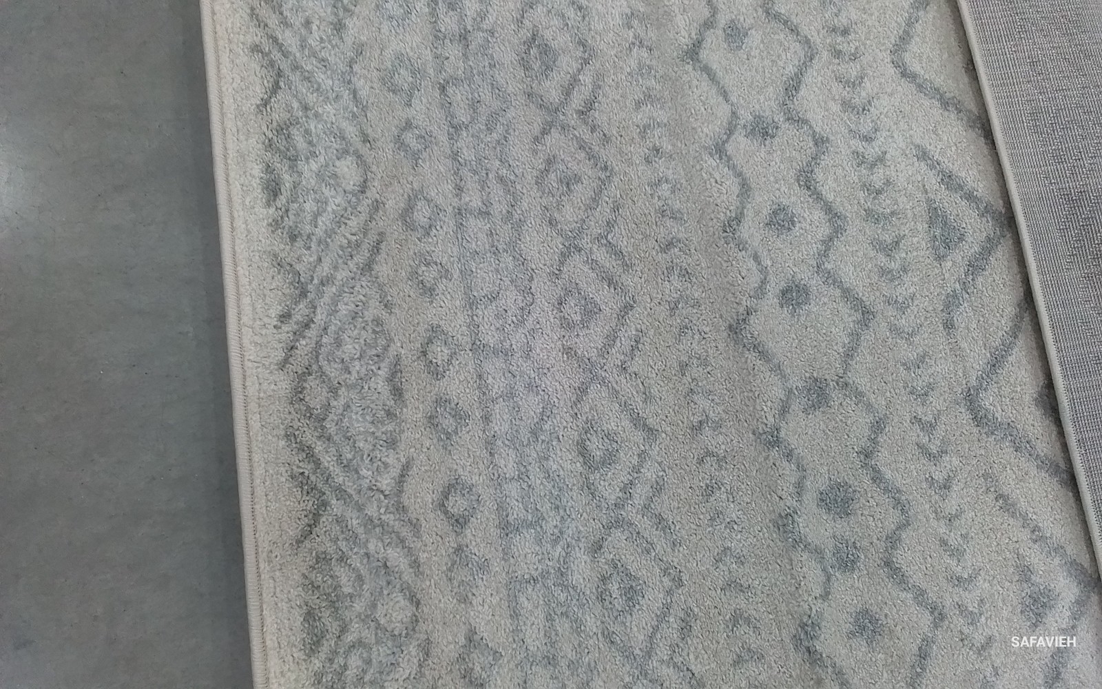 IVORY / LIGHT GREY 8′-0″ x 10′-0″ Stained Rug Reduced Price 1172805656 TUL267B-8