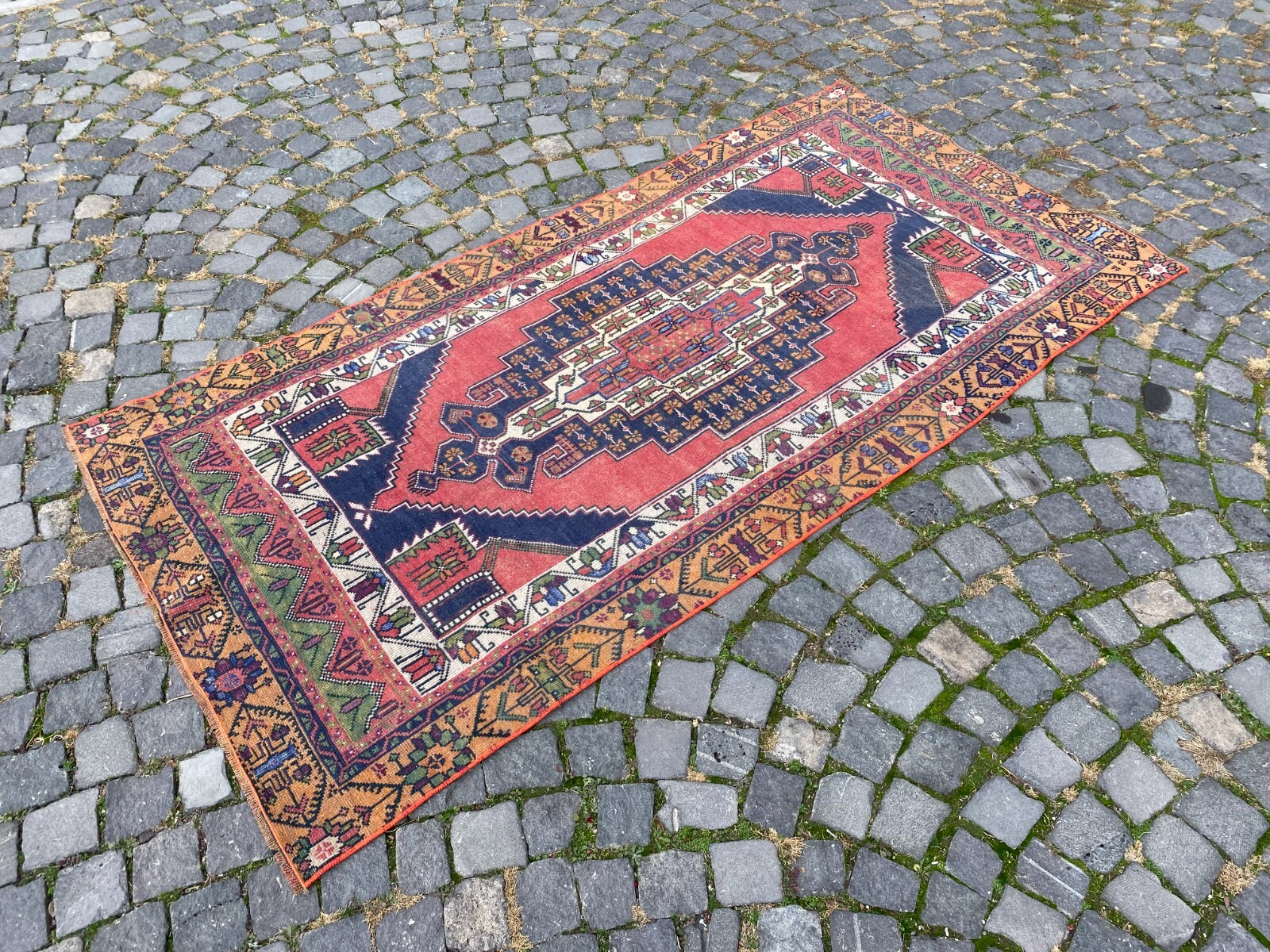 Wool rug, Area rug, Vintage rug, Turkish rug, Bohemian rug 3,9 x 7,7 ft