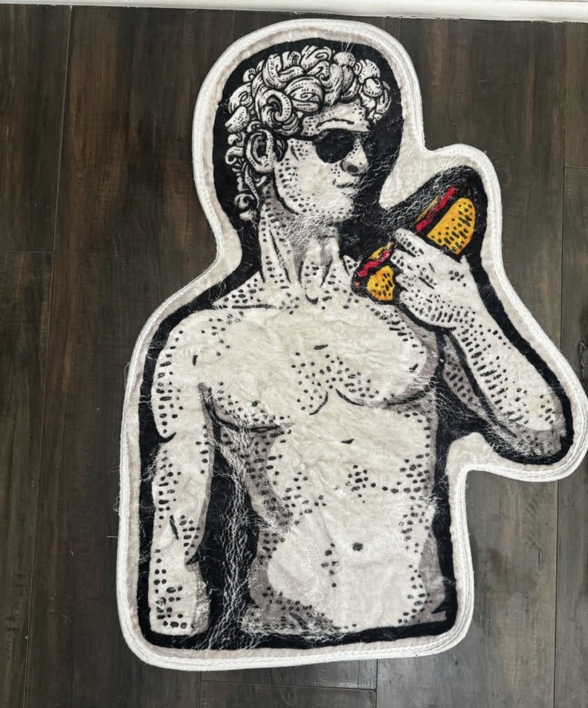 Novelty Rug – Michaelangelo Eating a Hot Dog