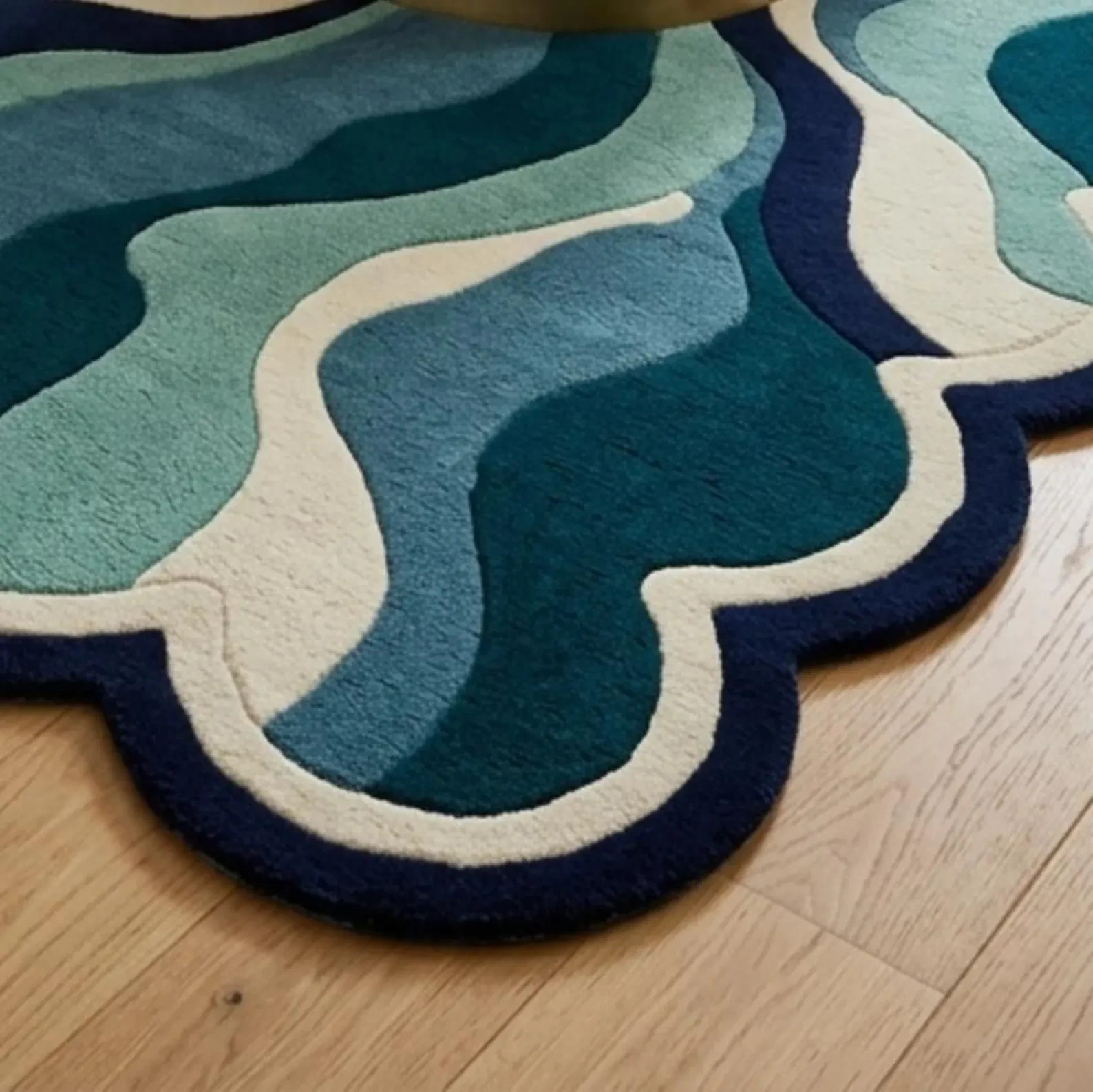 Modern Abstract Wave Tufted Area Rug, Handmade Irregular Blue Scallop Edge Wool