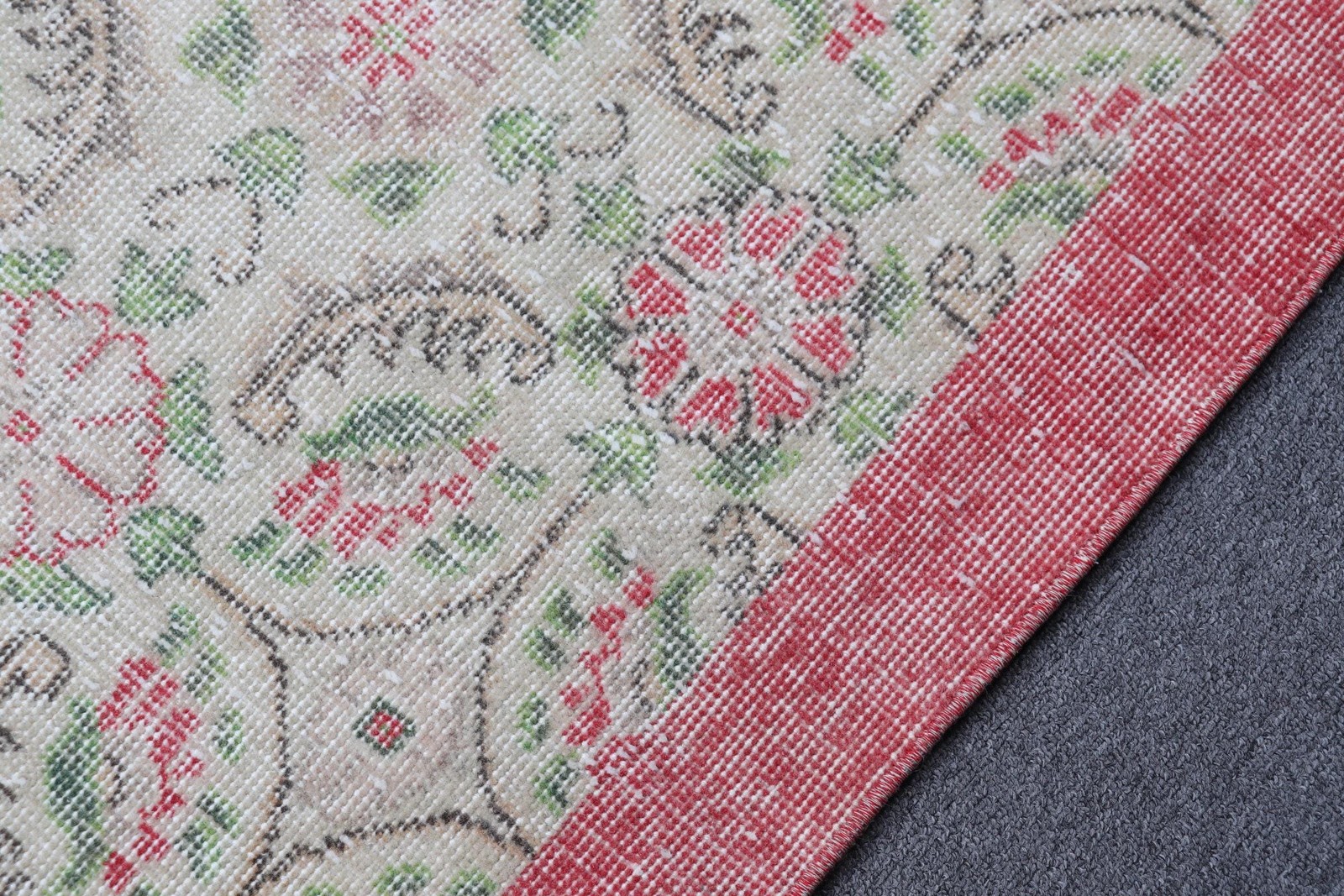 Vintage Rug, 3,7×6,7 ft Area Turkish Rug, Red Green Floral Rug