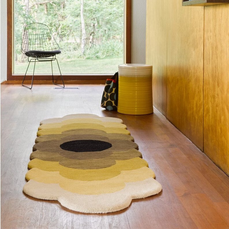 Artisan Crafted Yellow Multi-Tone Wool Rug – Unique Shape Comfort