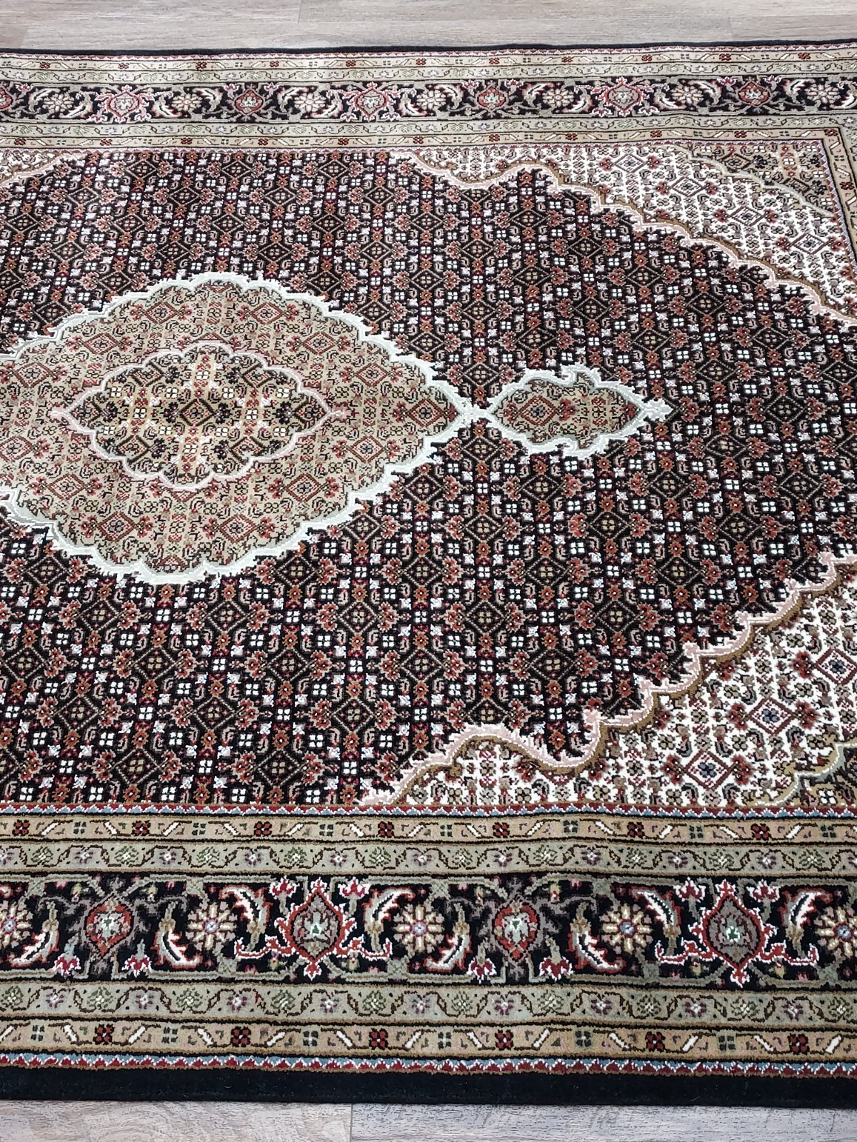 Anatolian Turkish Rug.Fish Design Hand Made Rug ,Turkish Silk&Wool Rug ,5.5×8 Ft
