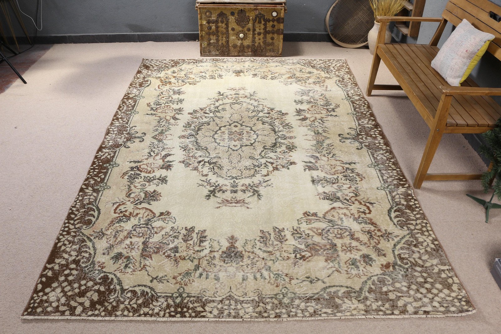 Turkish Vintage Rug, 6,4×9,3 ft Rug, Brown Floral Wool Rug