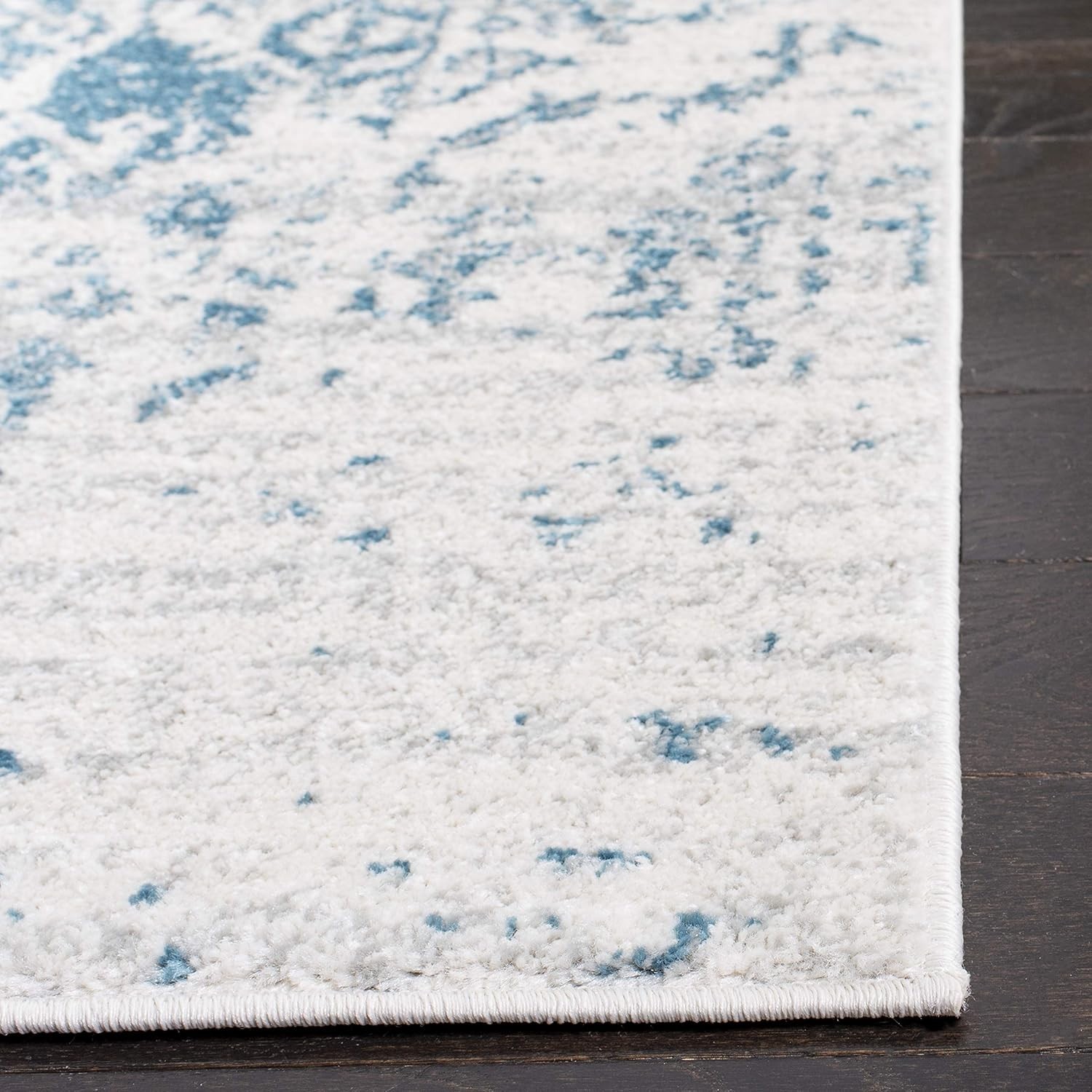 Safavieh Madison Collection MAD603J Teal Ivory Rug 2’3″ x 4′ Living Room Bedroom