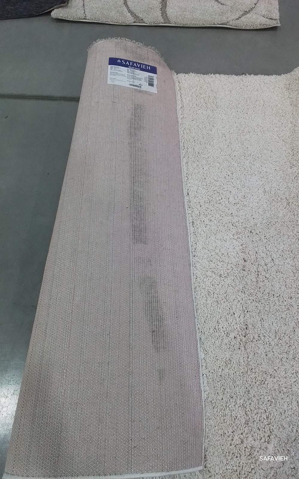 IVORY 5′-1″ x 5′-1″ Back Stain Rug, Reduced Price 1172799511 SG180-1212-5SQ