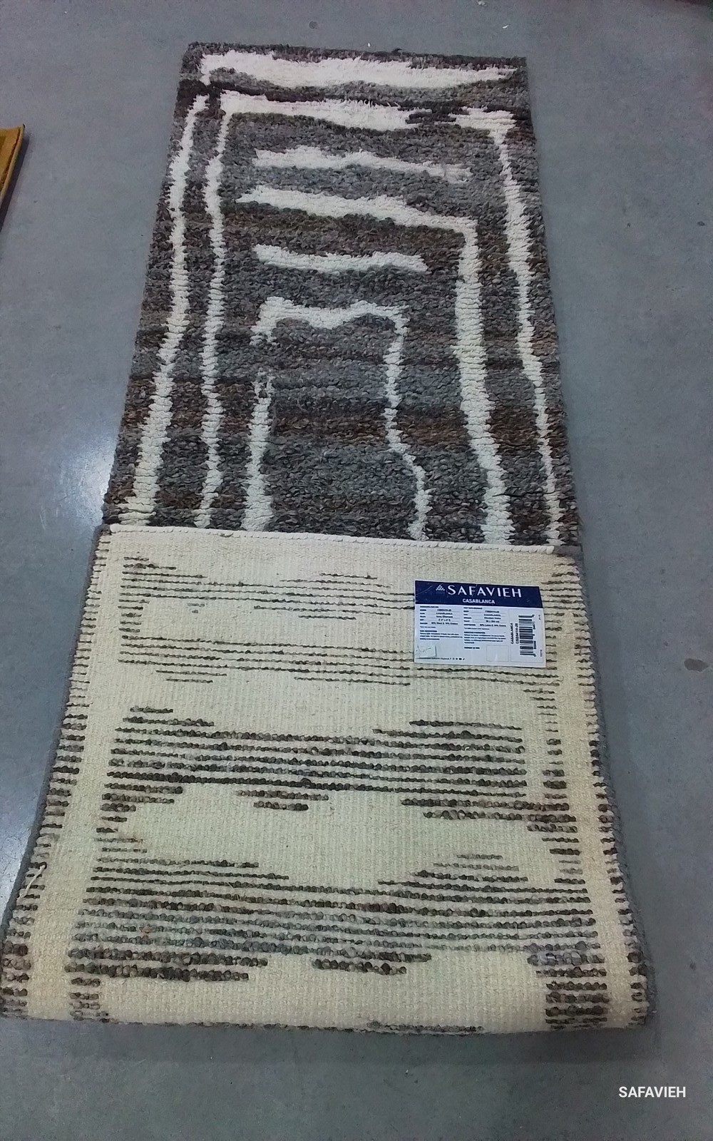 IVORY / CHARCOAL 2′-3″ x 8′-0″ Flaw in Rug, Reduced Price 1172803850 CSB541H-28