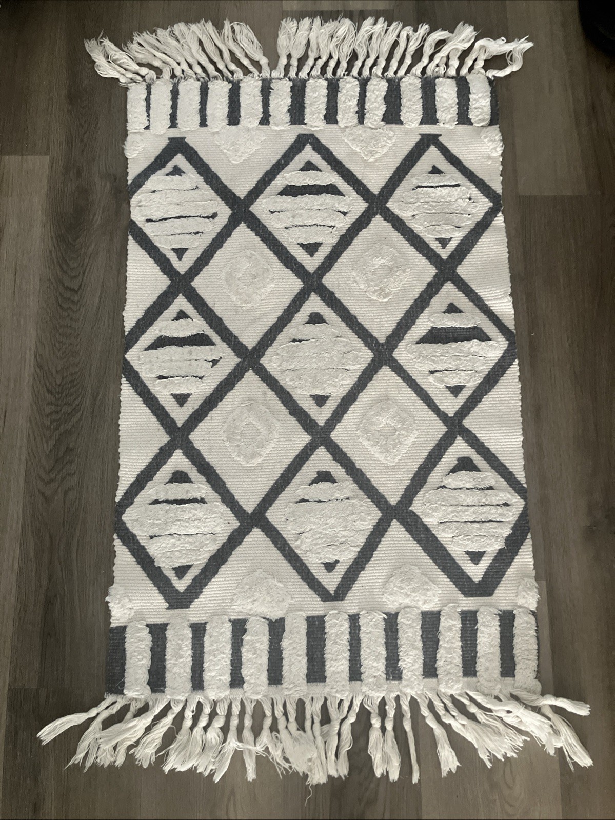 Cream And Gray Rug 60x90cm Cotton And Polyester Viscose Blend