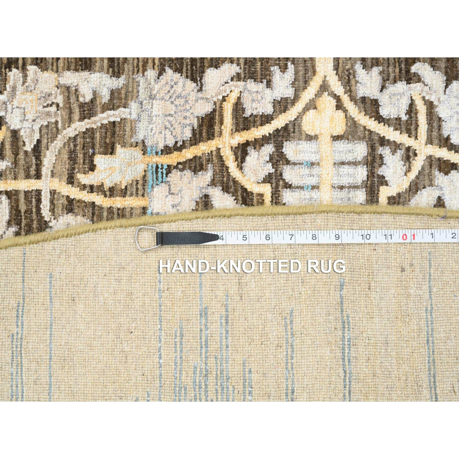 11’10” x 11’10” Honey Brown Hand Knotted Saroogh Silk With Wool Round Rug R64438