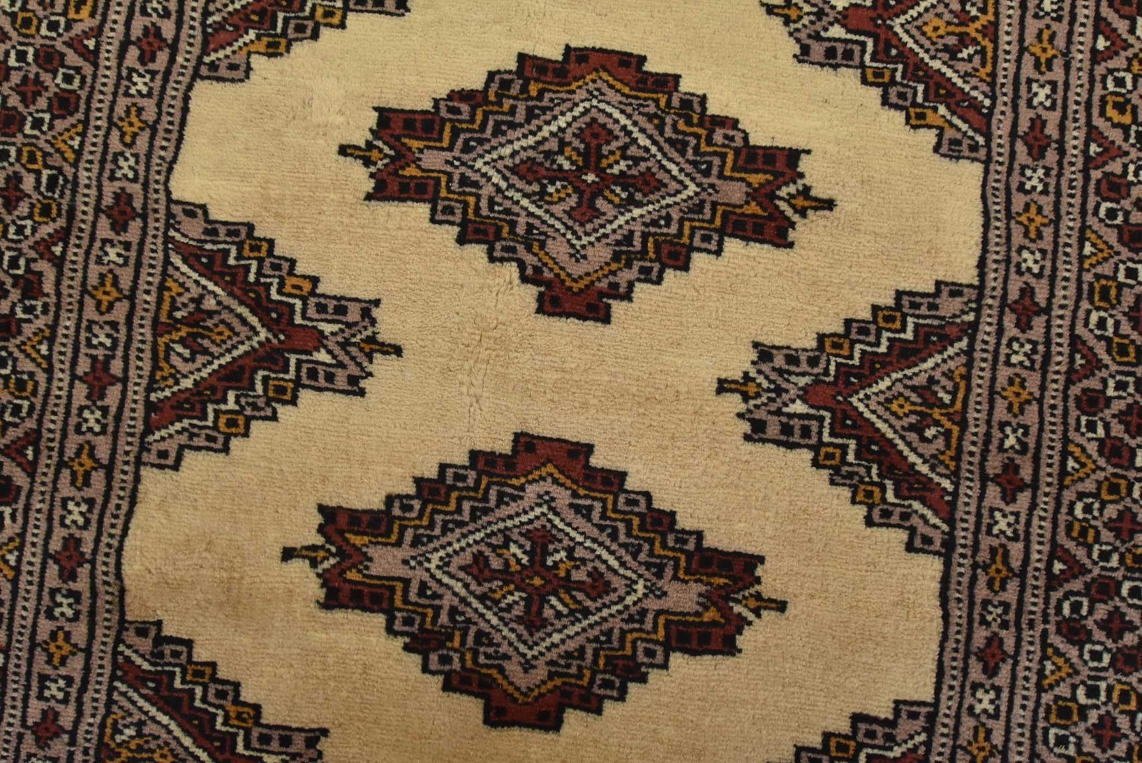 Bokhara Jaldar Rug 2’6” x 4’2” Beige Wool Tribal Hand-Knotted Oriental Carpet