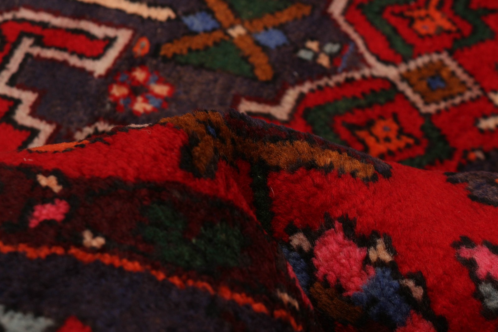 Vintage Hand-Knotted Area Rug 4’0″ x 6’10” Traditional Oriental Wool Carpet