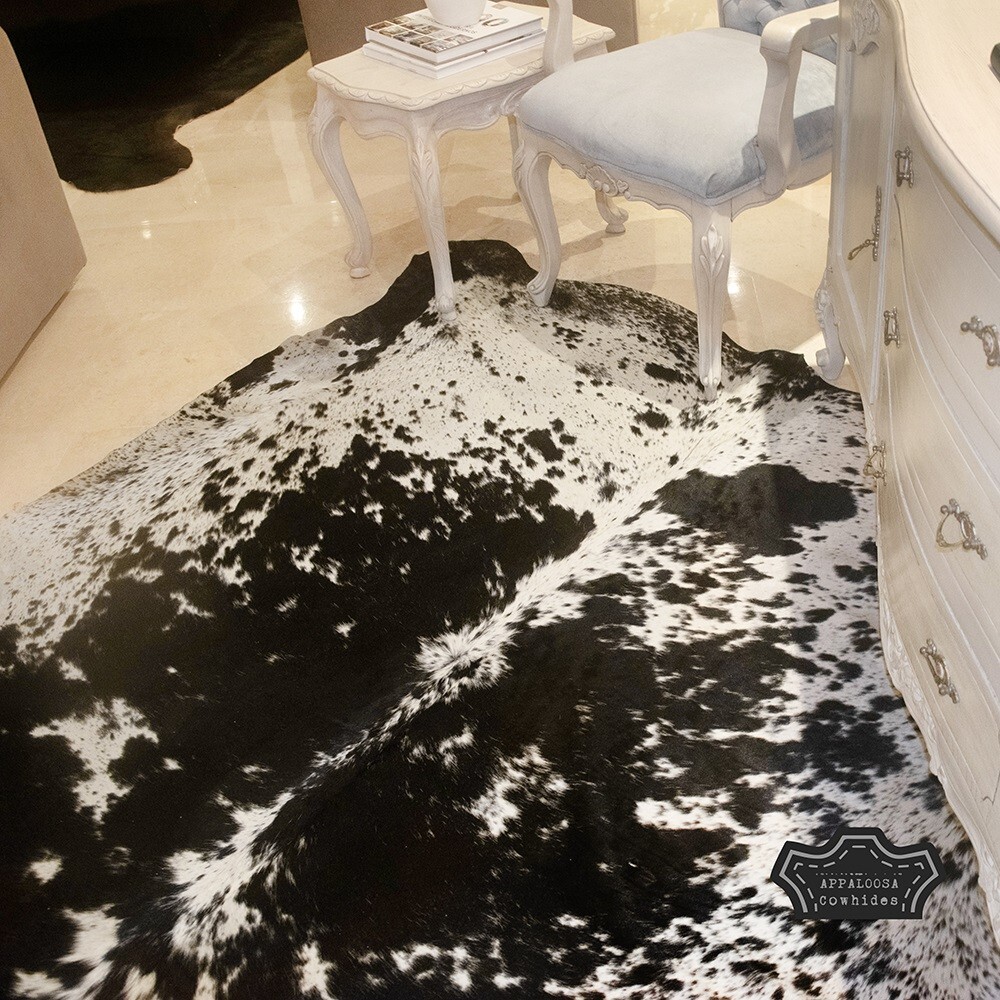 5×7 ft Chromatic Black & white Cowhide Rug –100% Genuine Leather–Best Price