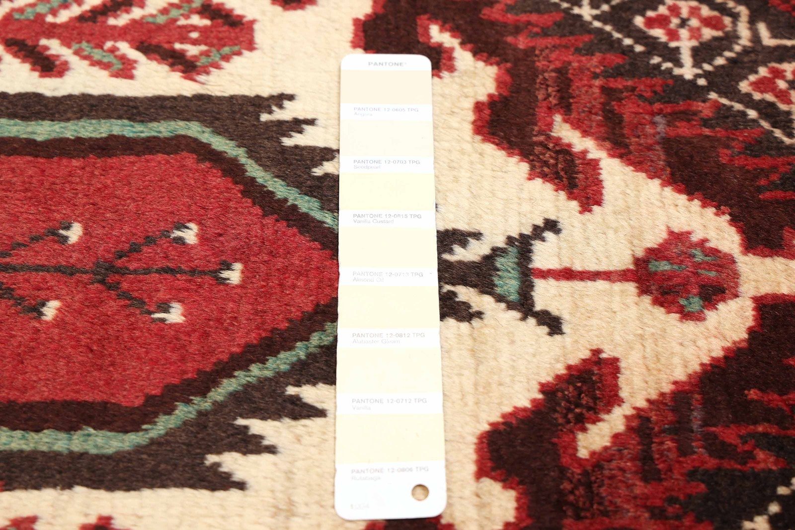 Vintage Hand-Knotted Area Rug 3’4″ x 5’10” Traditional Oriental Wool Carpet