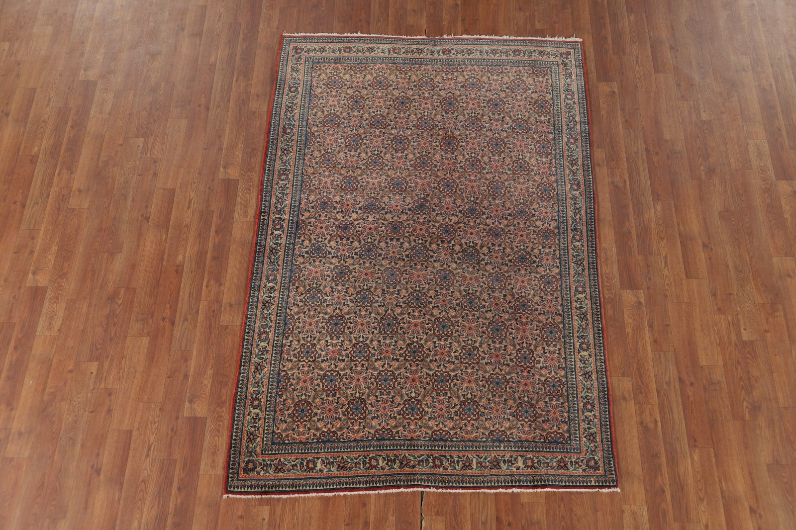Antique Floral Accent Rug 4×6 Hand-knotted Wool Traditional Style for Any Room